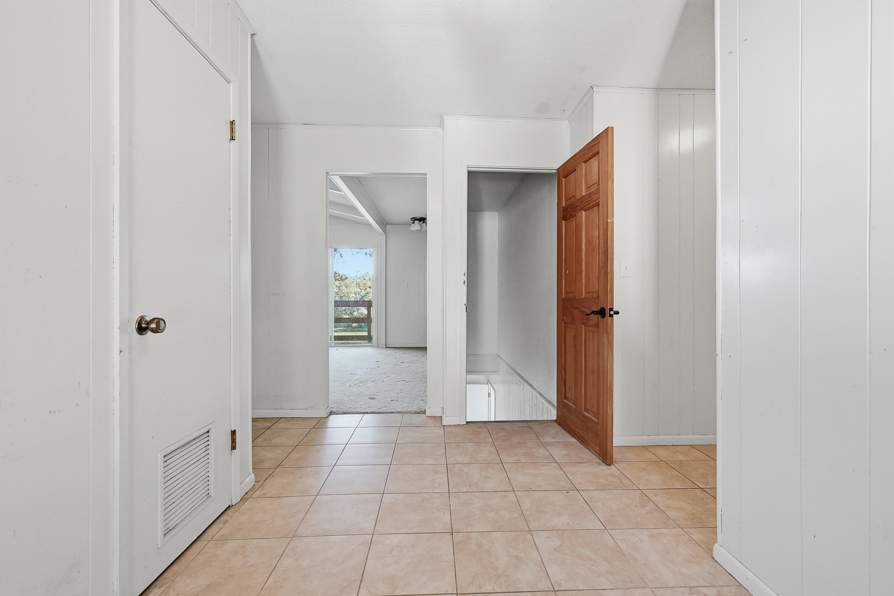 BAYOU POQUITO - Residential