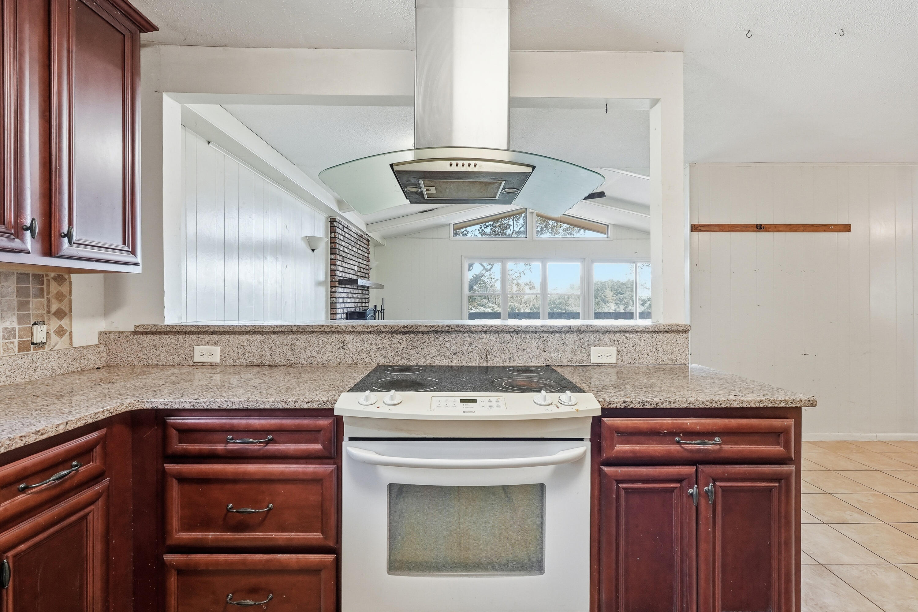 BAYOU POQUITO - Residential