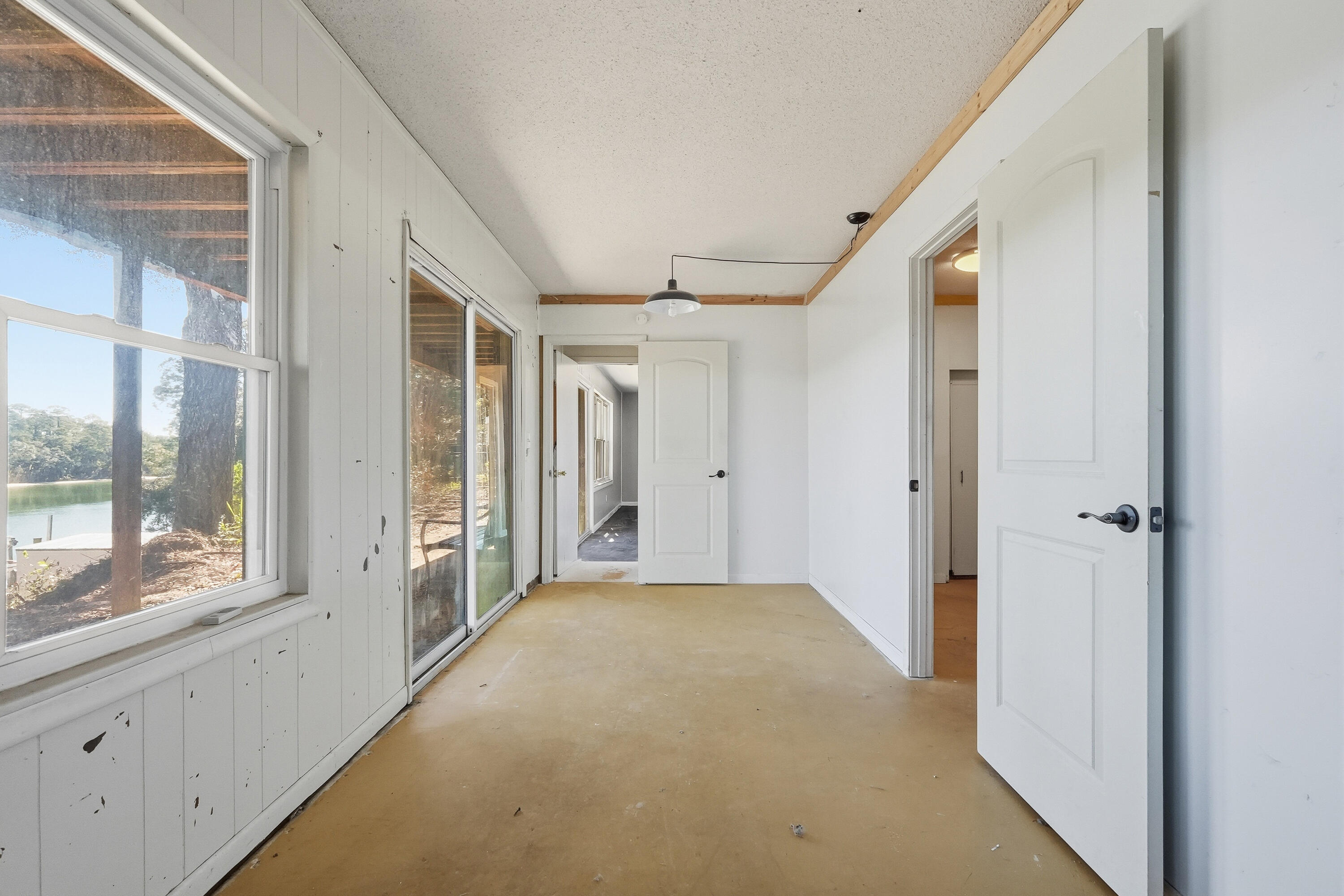 BAYOU POQUITO - Residential