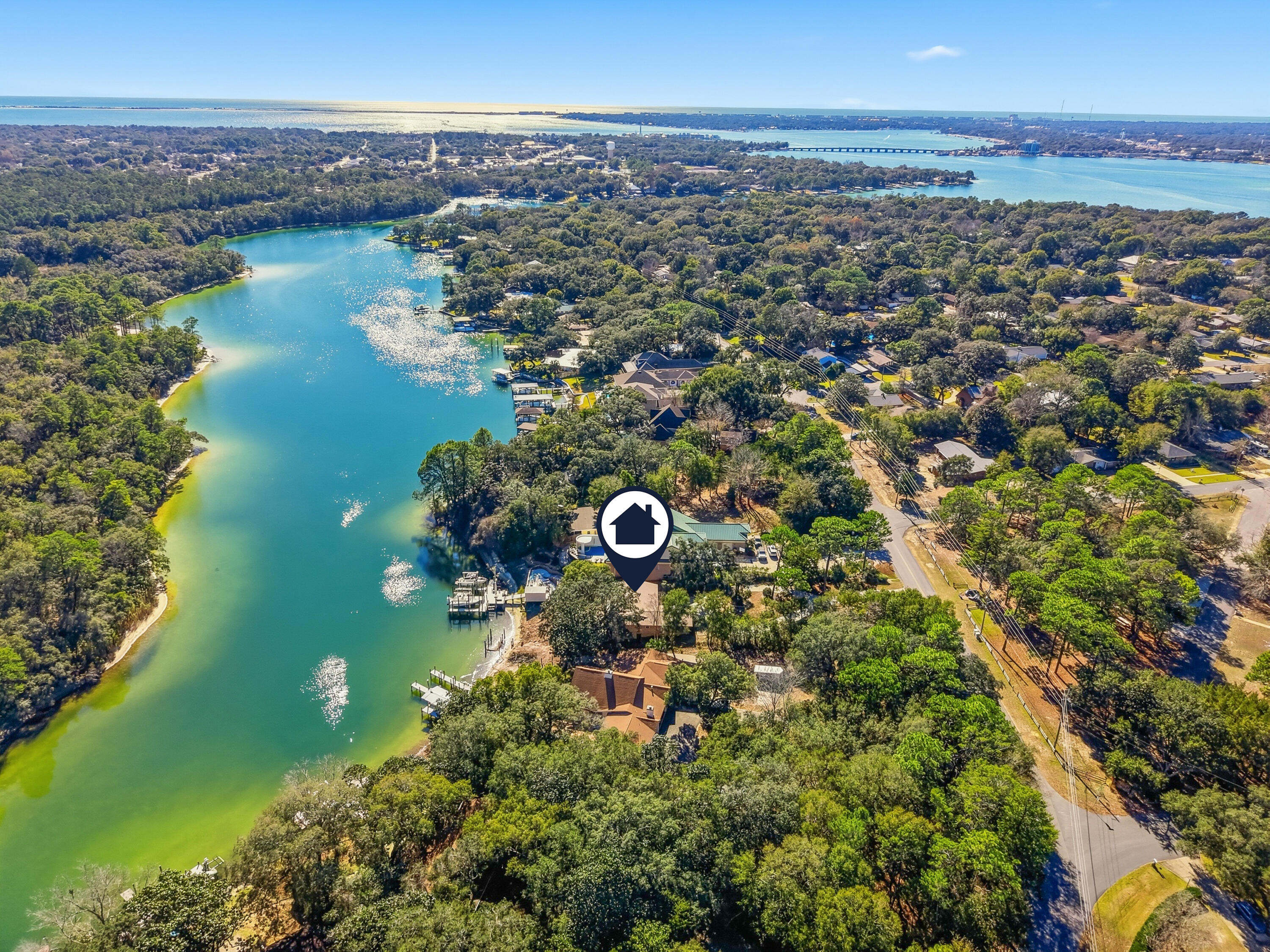 BAYOU POQUITO - Residential