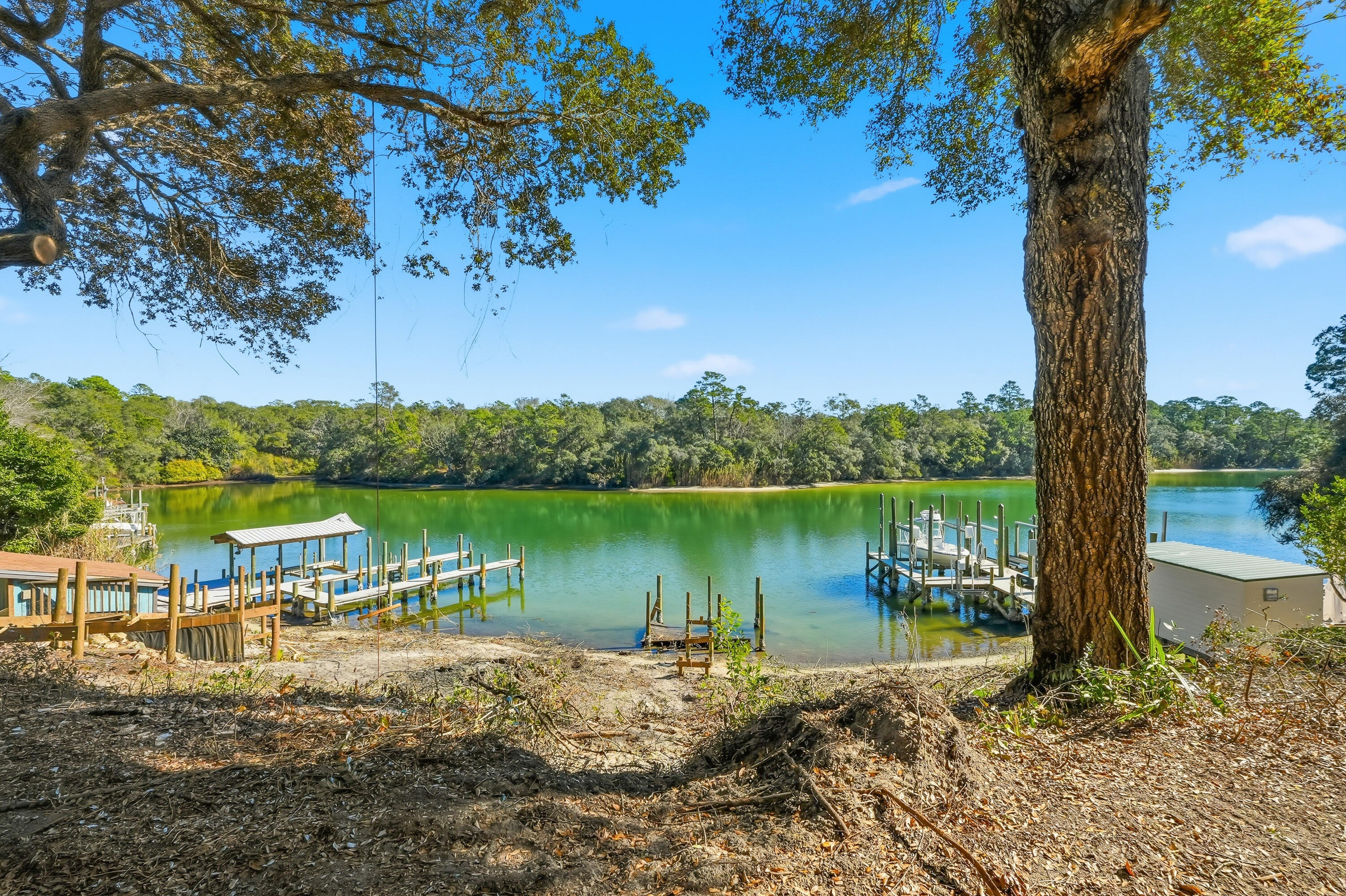 BAYOU POQUITO - Residential