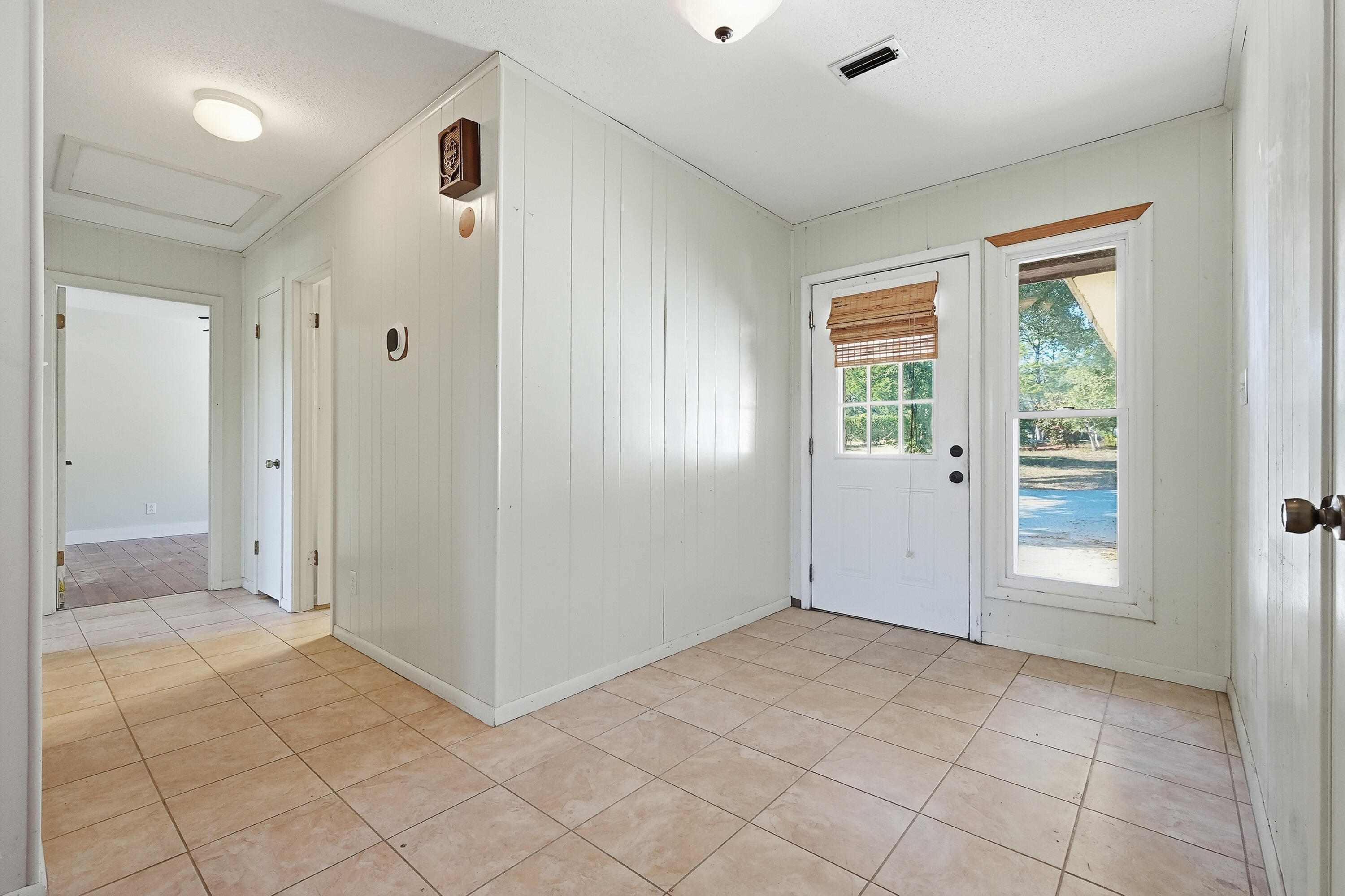 BAYOU POQUITO - Residential