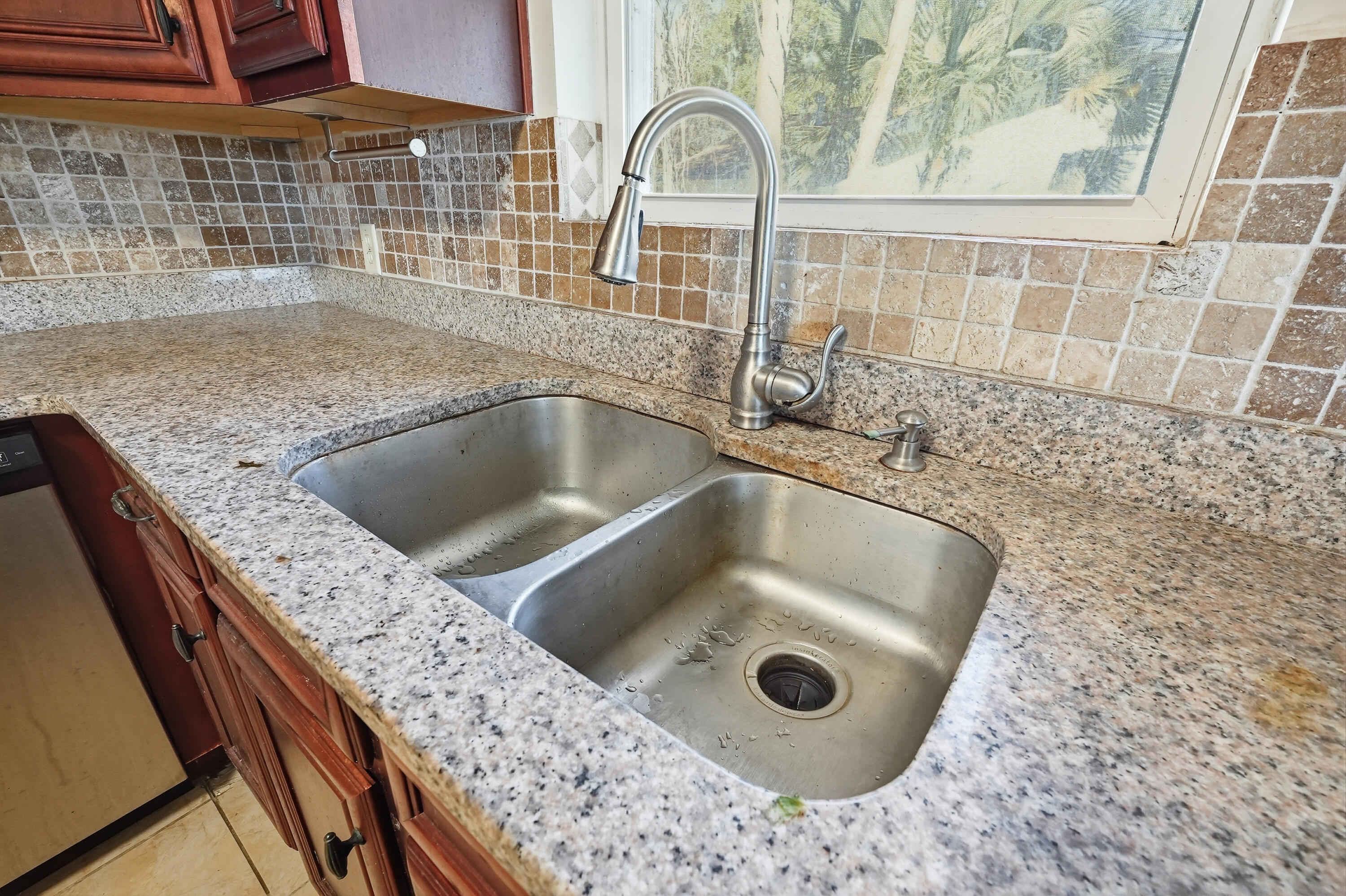 BAYOU POQUITO - Residential