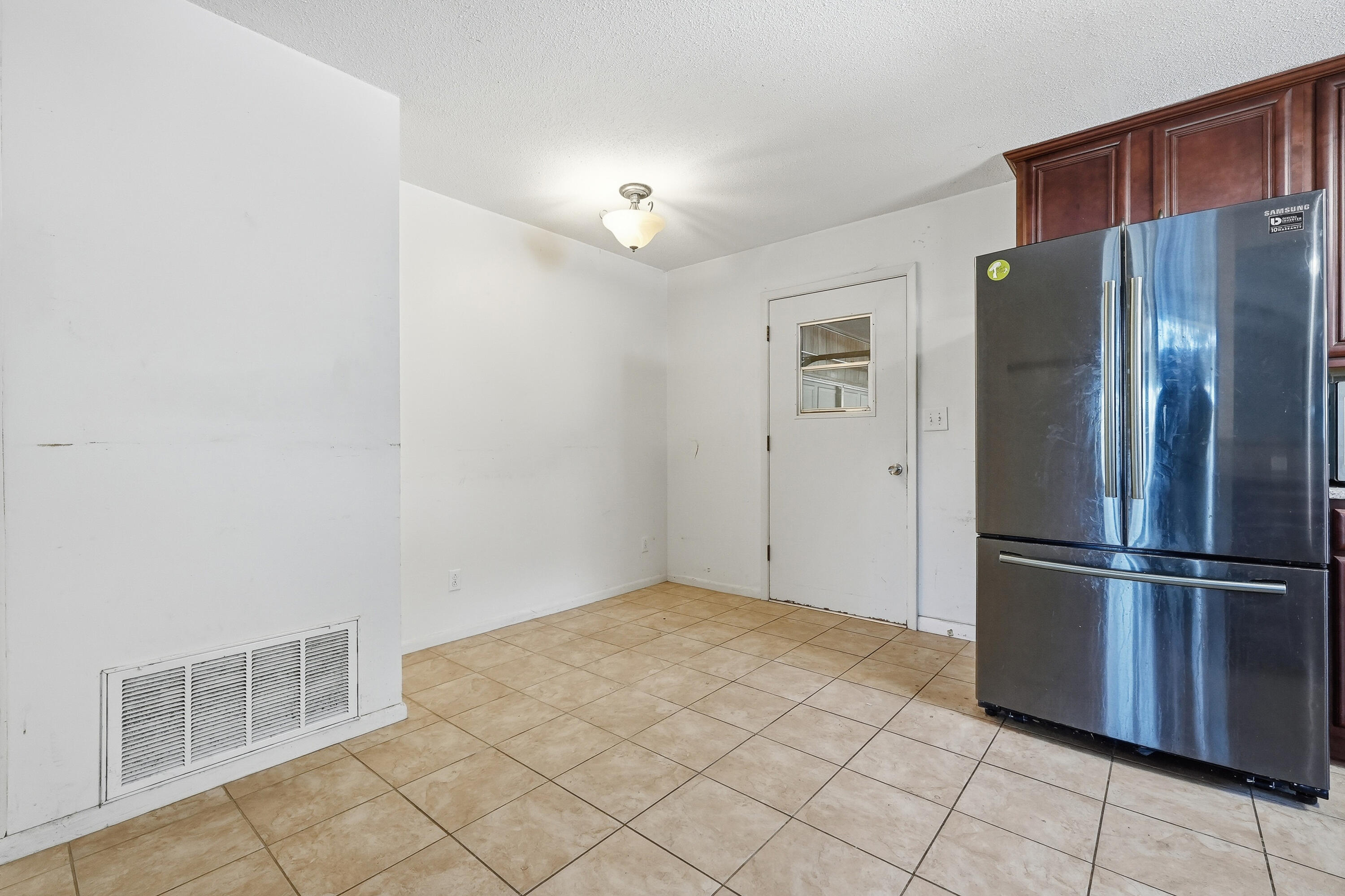 BAYOU POQUITO - Residential