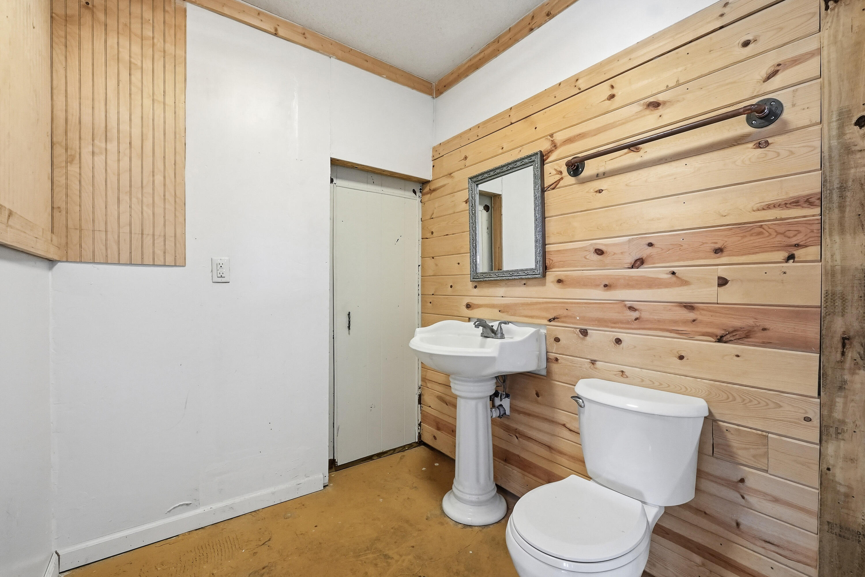 BAYOU POQUITO - Residential