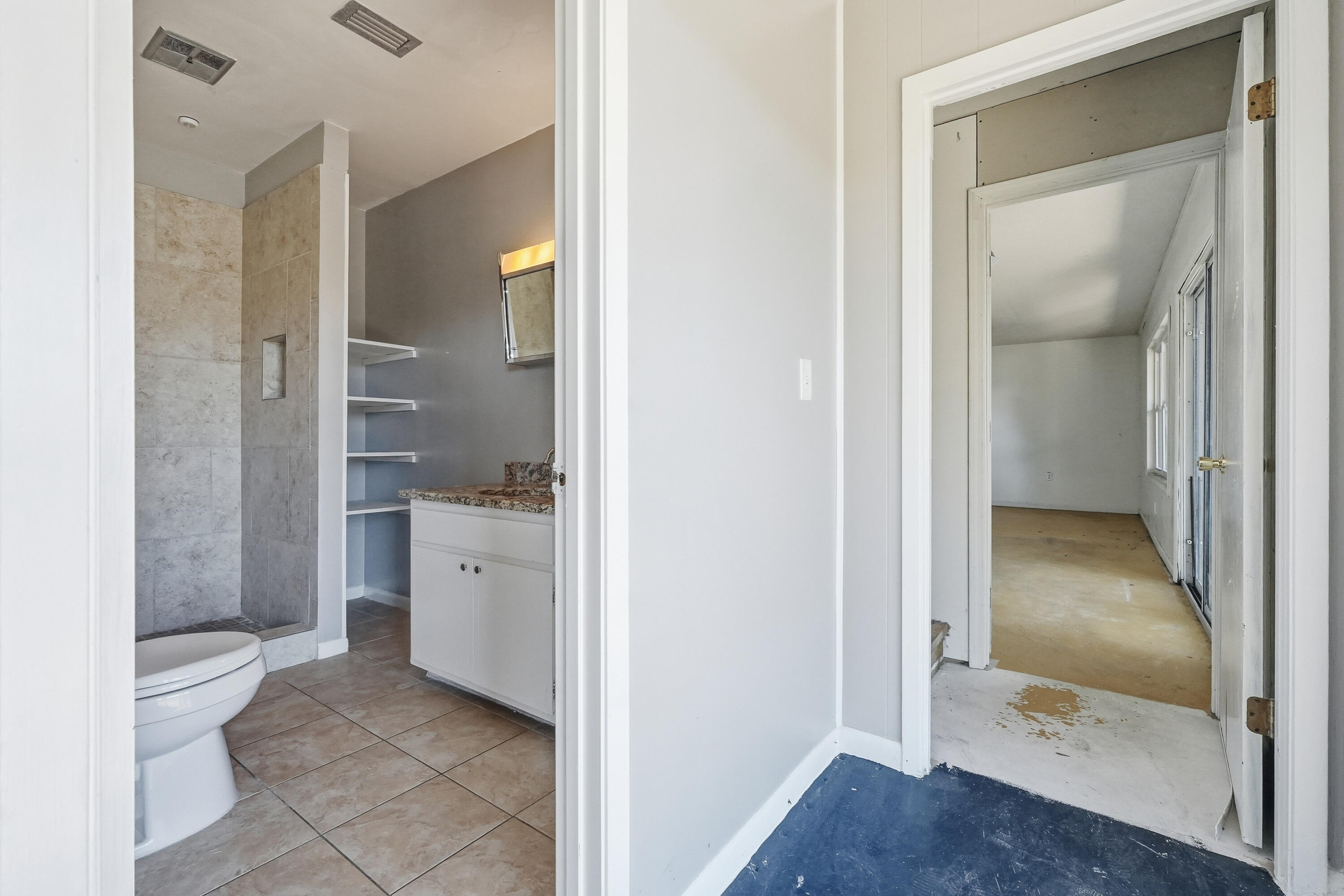 BAYOU POQUITO - Residential