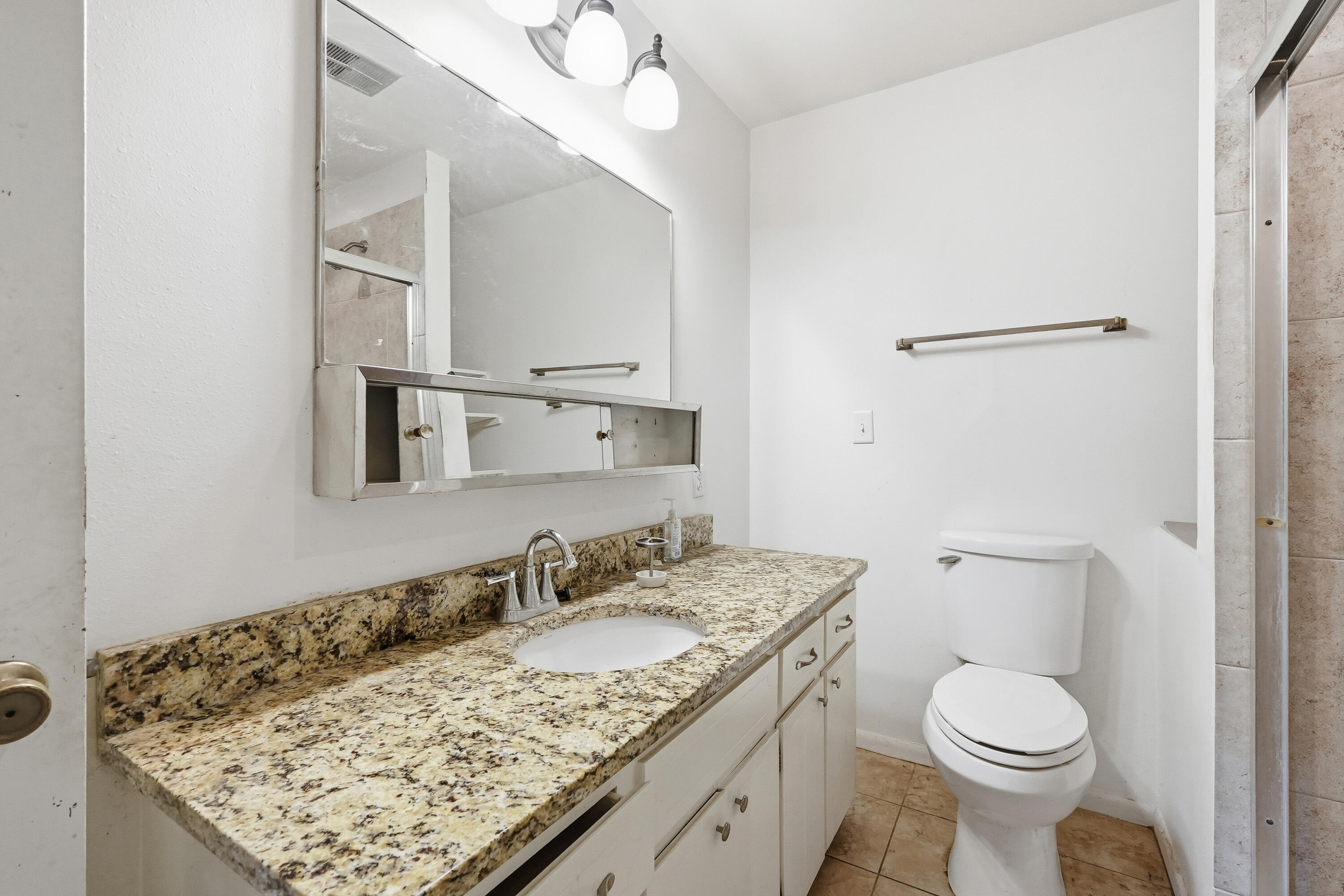 BAYOU POQUITO - Residential