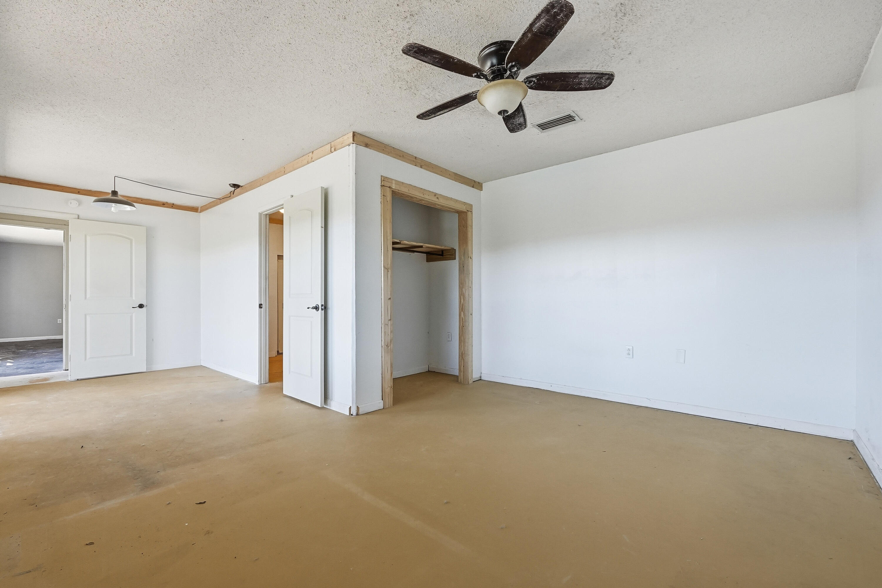 BAYOU POQUITO - Residential