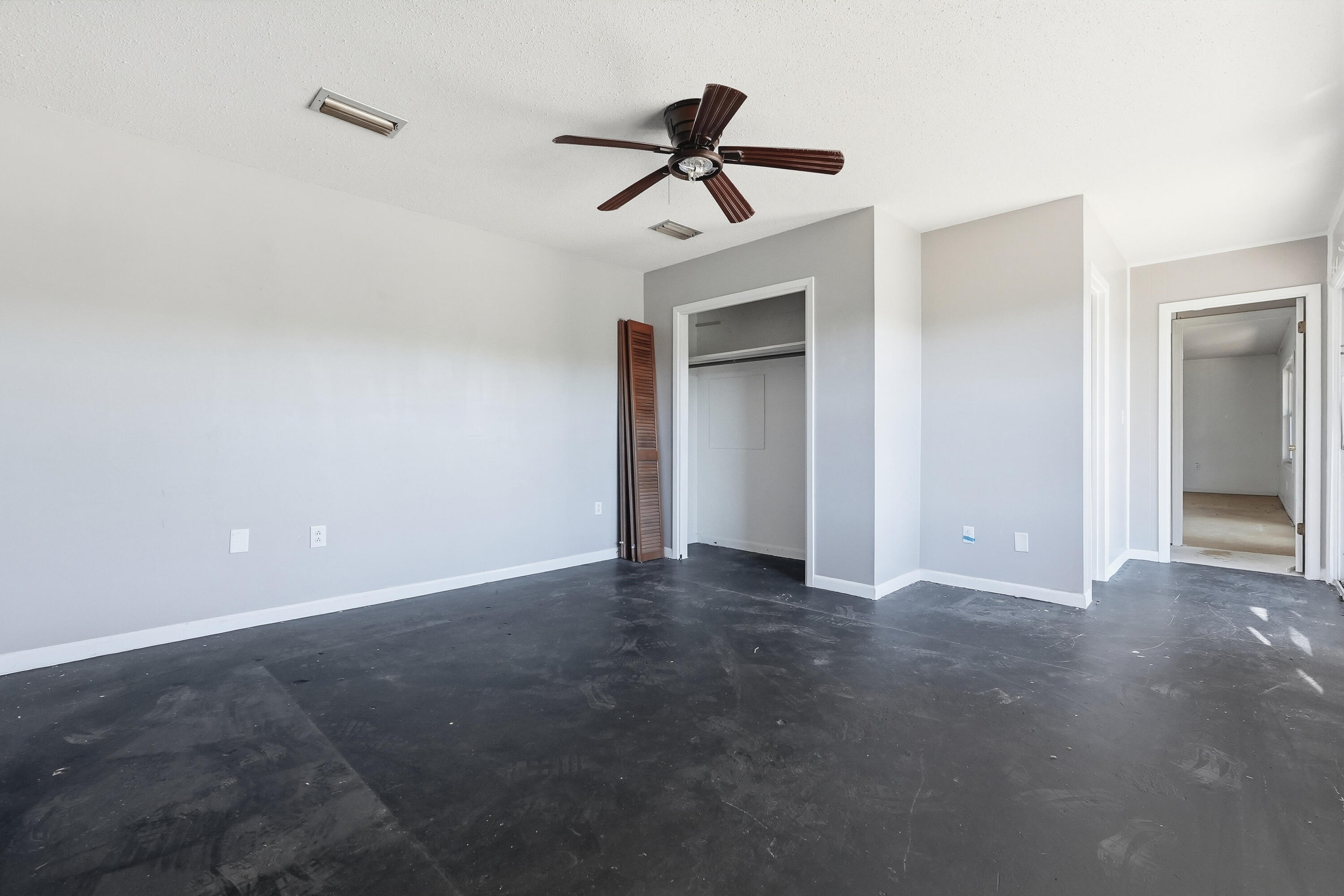 BAYOU POQUITO - Residential