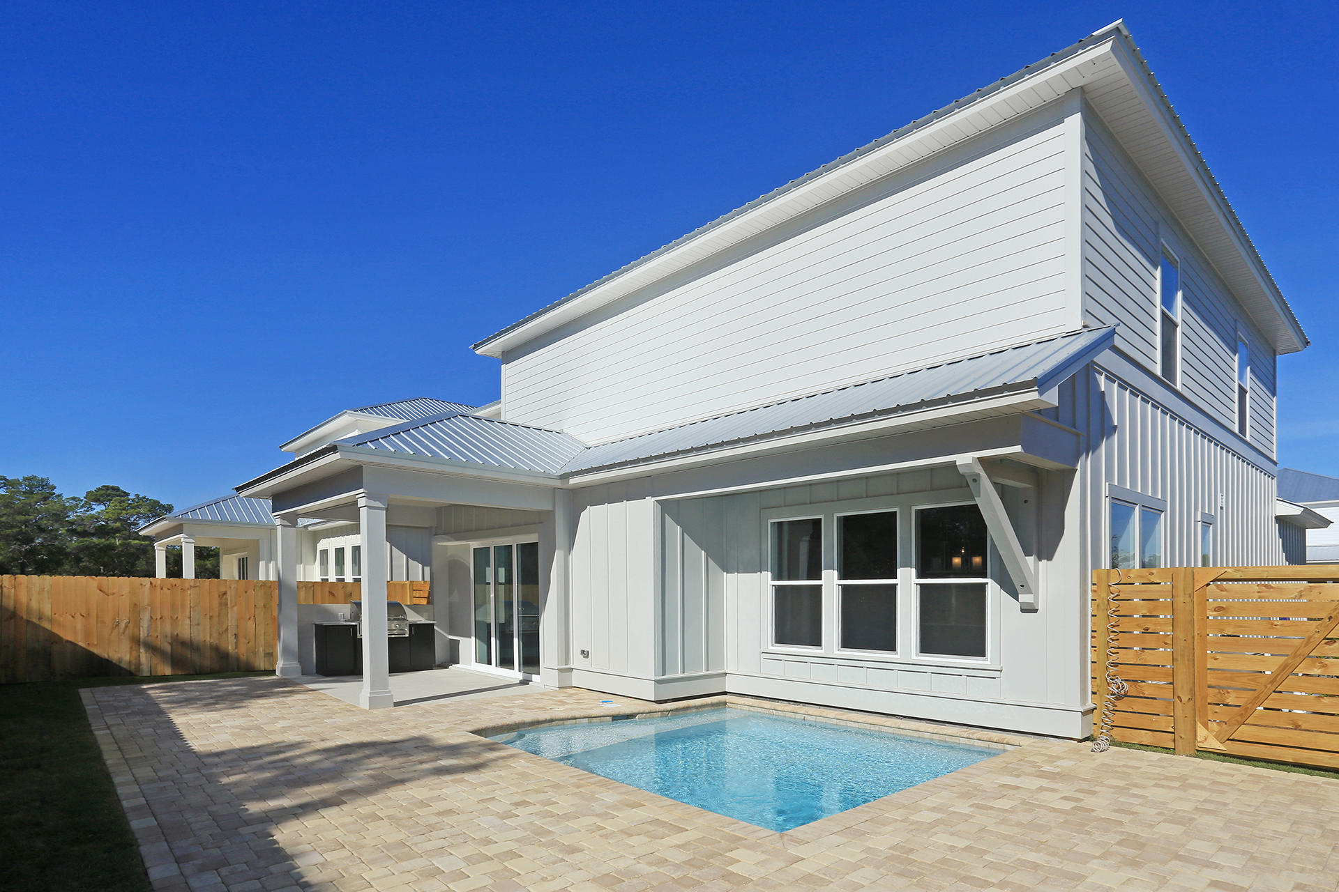 Gulf Place Retreat - Residential