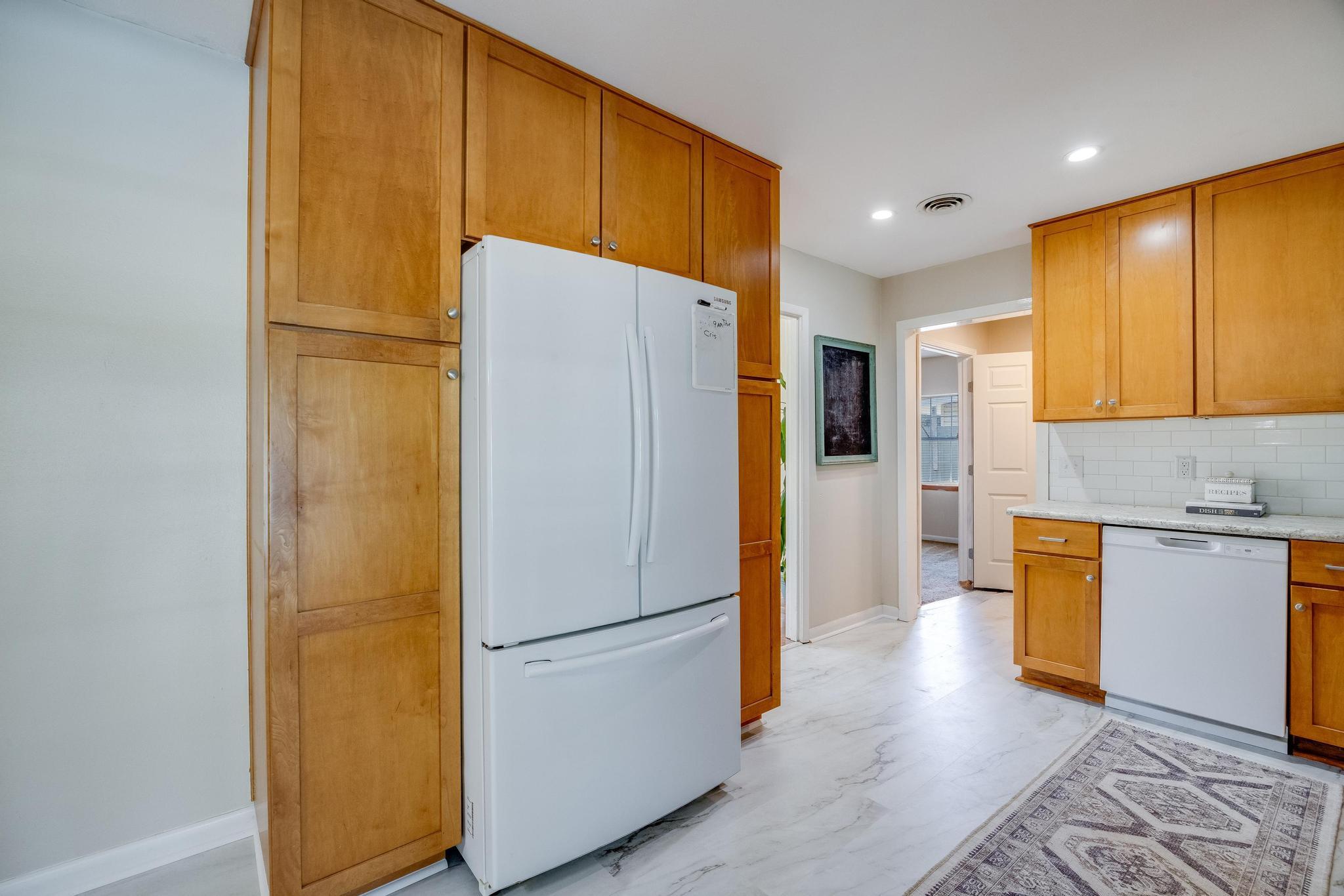 COLONY ESTATES - Residential