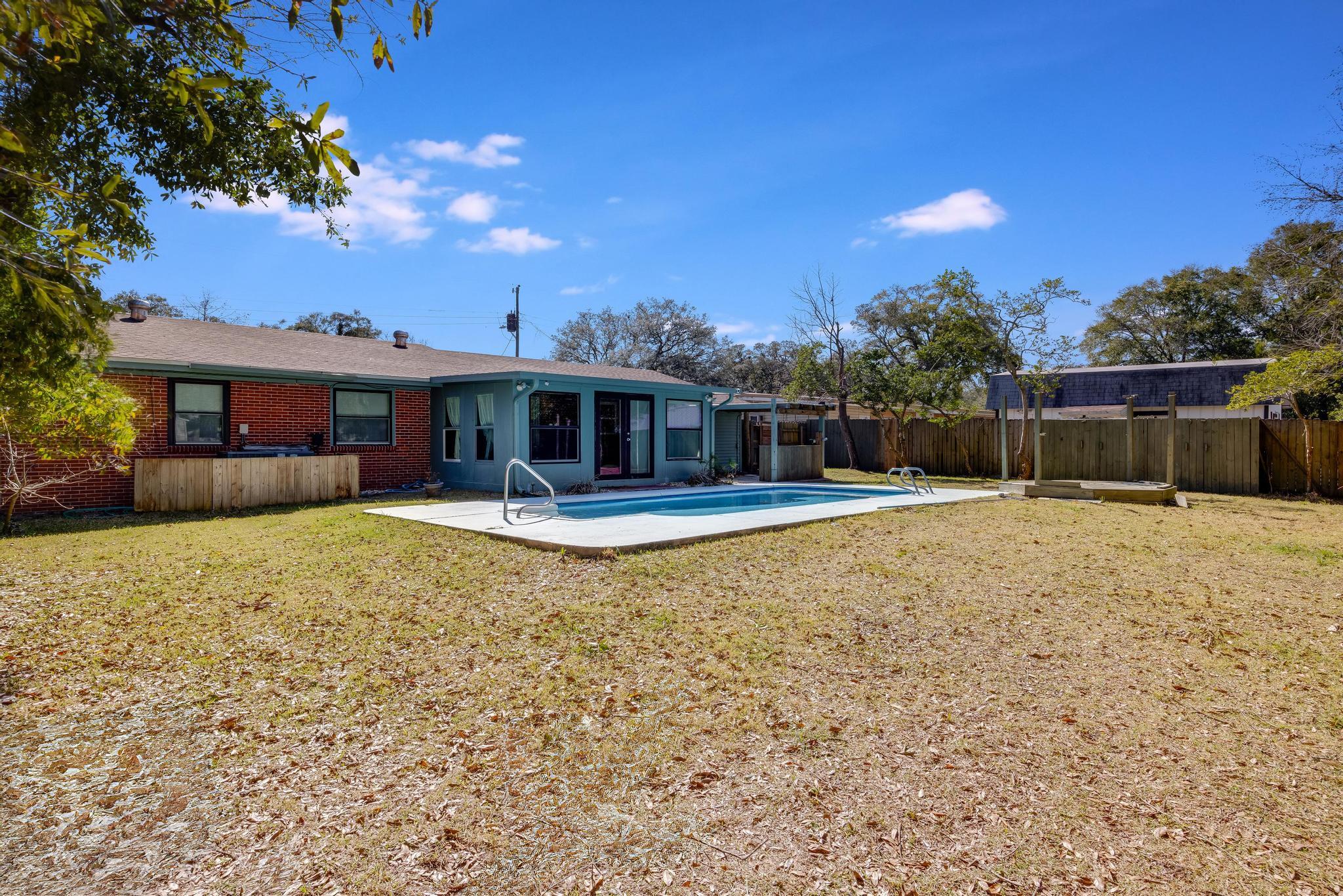 COLONY ESTATES - Residential