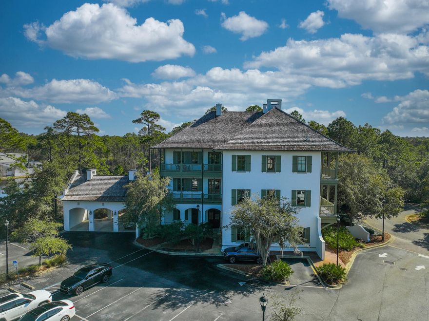 Class A Office For Lease Opportunity.  Building is located in Mack Bayou Center across Mack Bayou Road from Sacred Heart Emerald Coast, a full-service hospital and 24 - hour emergency care. Building has been owner occupied and is well maintained with extraordinary finishes. Suites can be leased individually ( 1,886 SF and 930 SF each ) or can be combined to 2,816 SF total.  Space was previously built out for medical office but can be equally suited for any professional use. Building has ample surface parking.