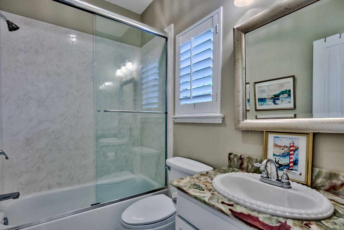 BAYTOWNE AVENUE - Residential