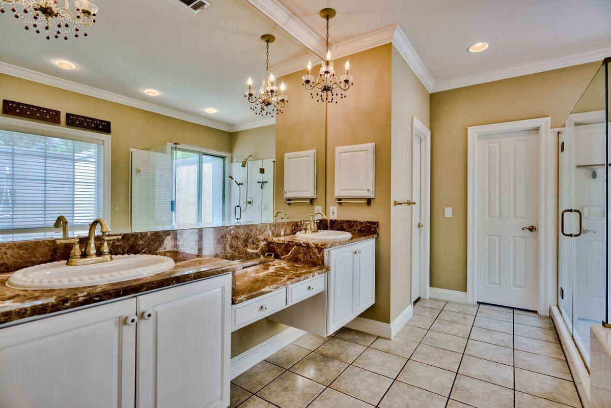 BAYTOWNE AVENUE - Residential