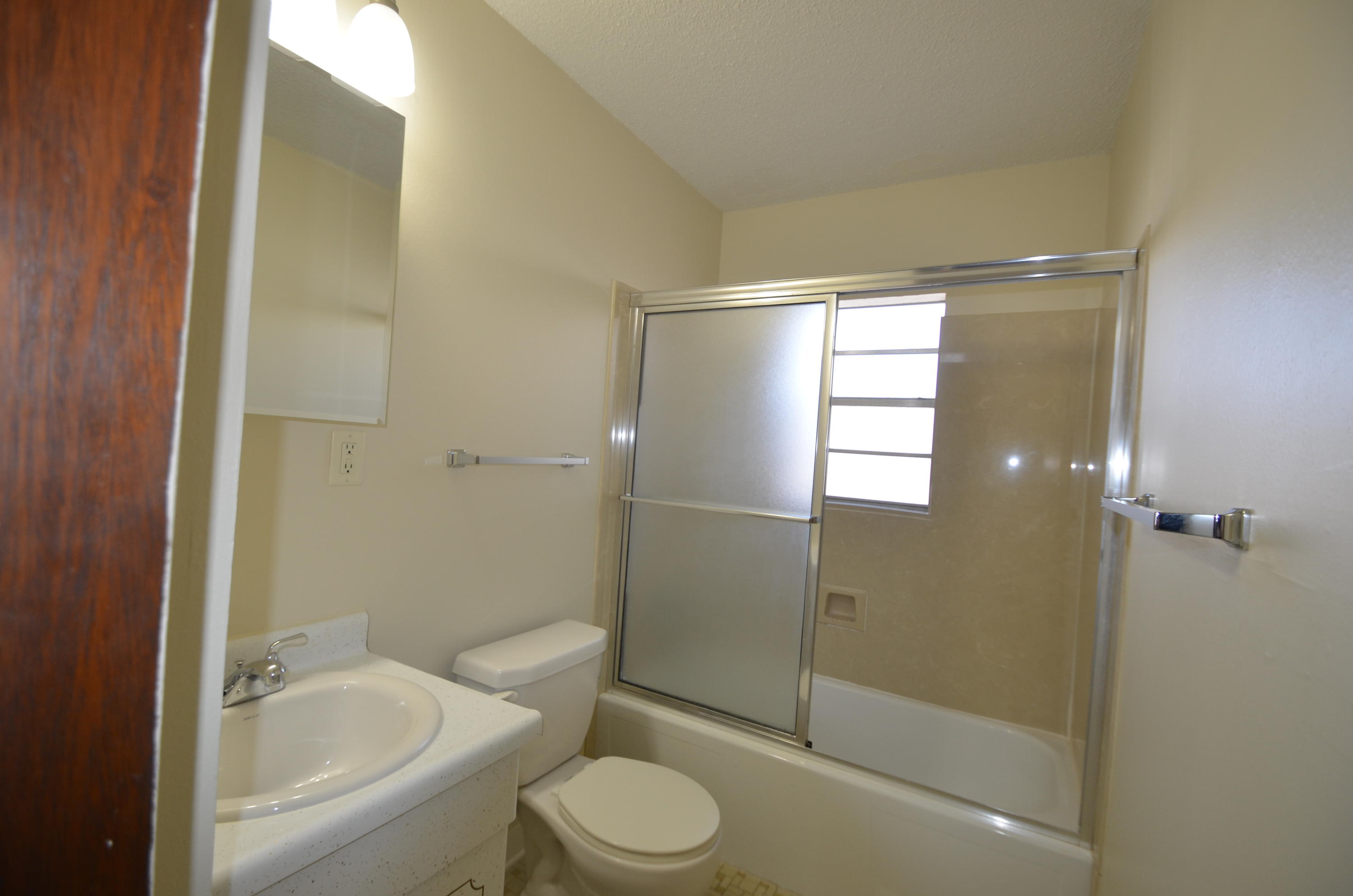 RACETRACK ROAD 1ST Sub - Residential Lease