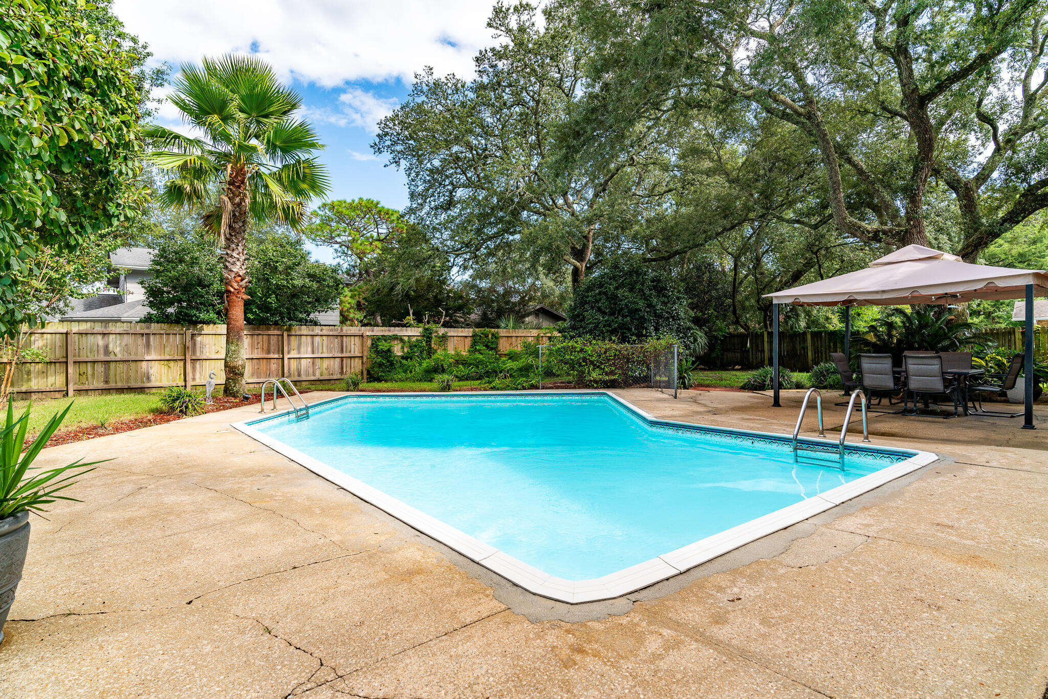KENWOOD S/D 1ST ADDN - Residential