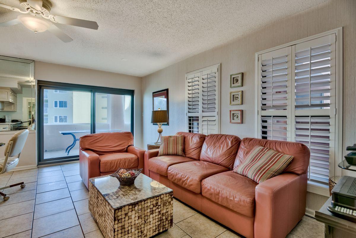 Jetty East Condominium - Residential