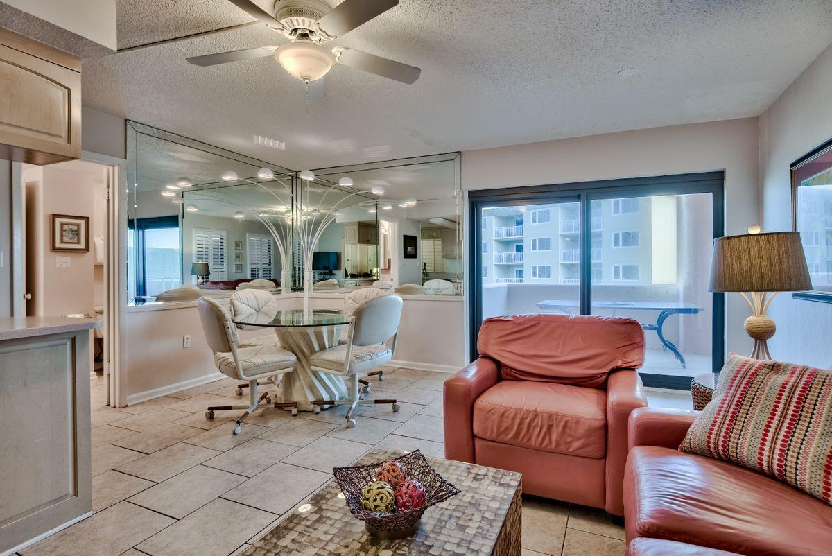 Jetty East Condominium - Residential