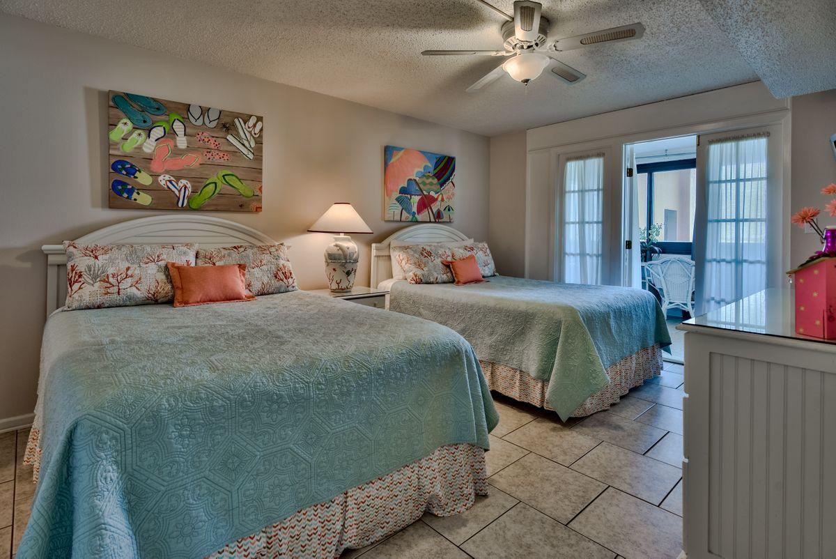 Jetty East Condominium - Residential