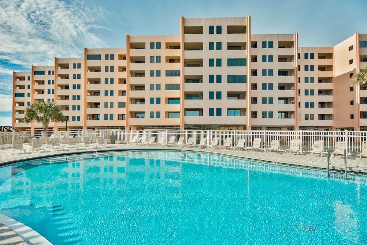 Jetty East Condominium - Residential