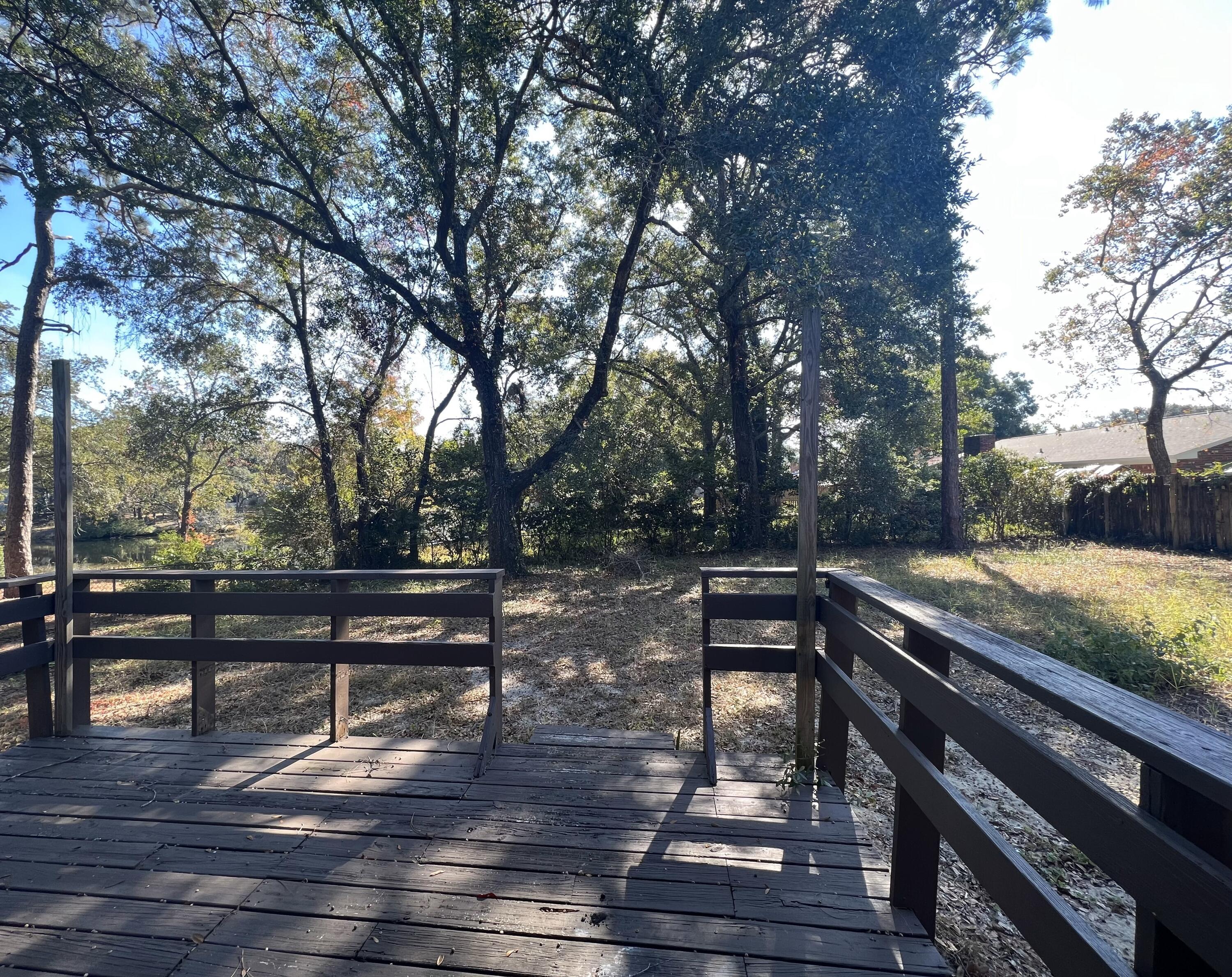 PALM ESTATES - Residential Lease