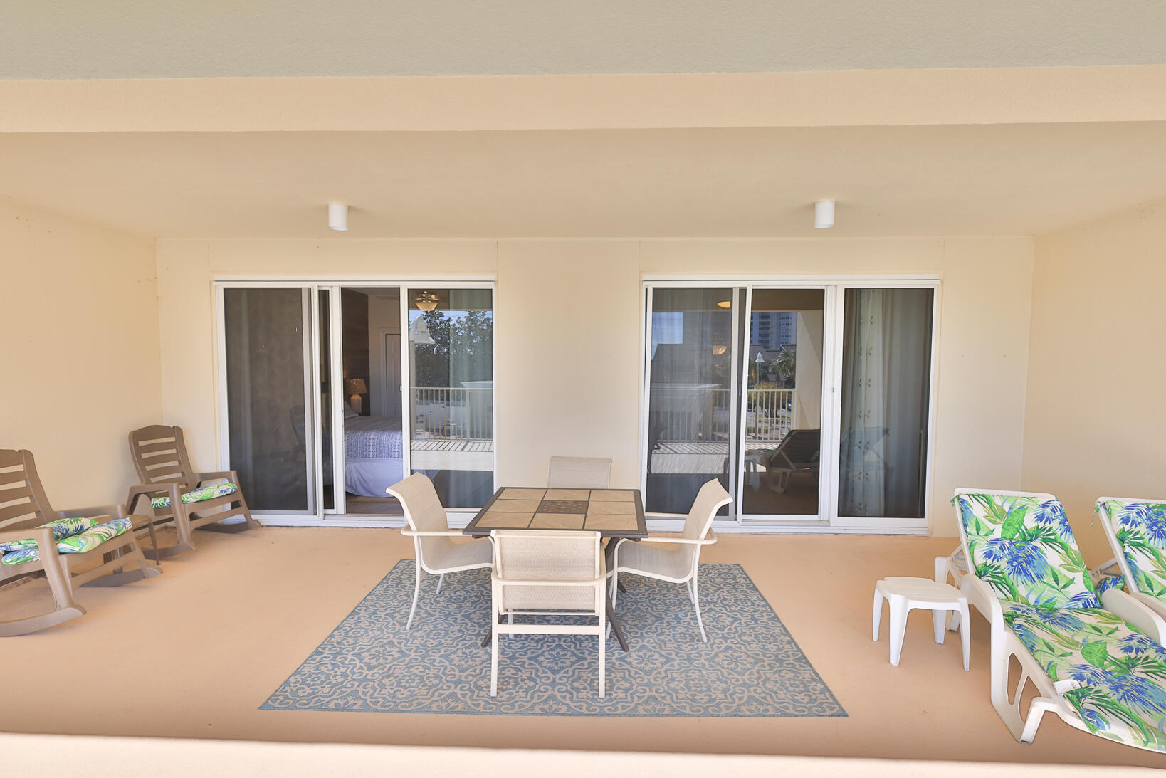 ARIEL DUNES II - Residential