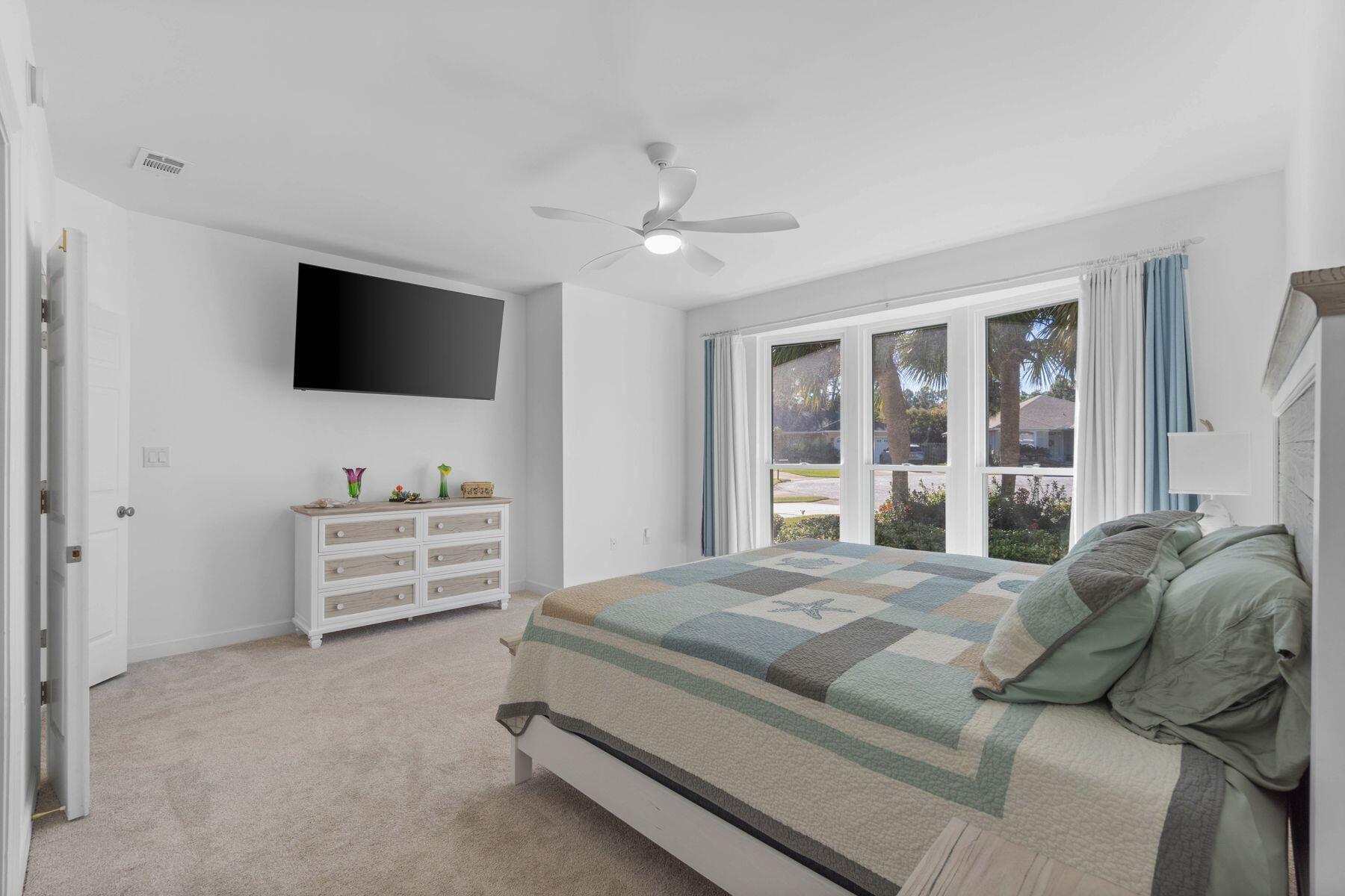 BAYSIDE - Residential