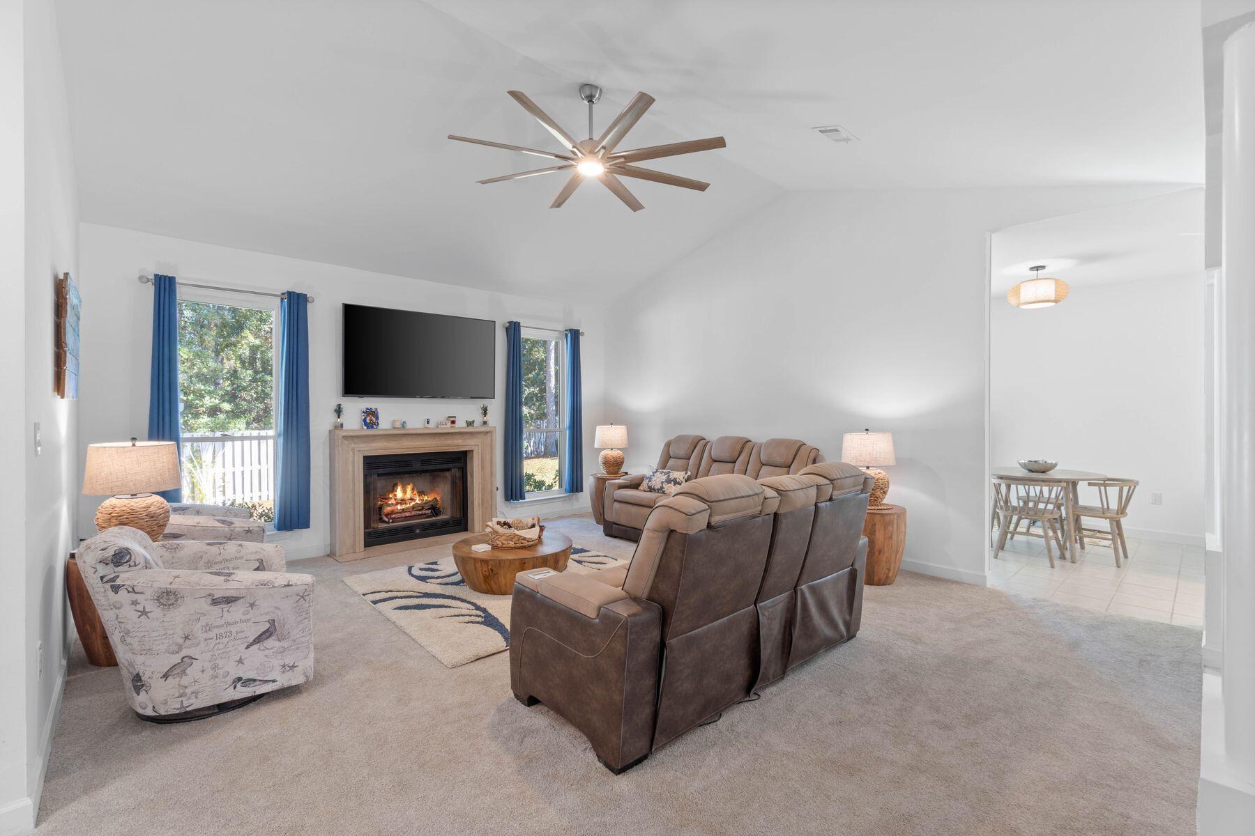 BAYSIDE - Residential