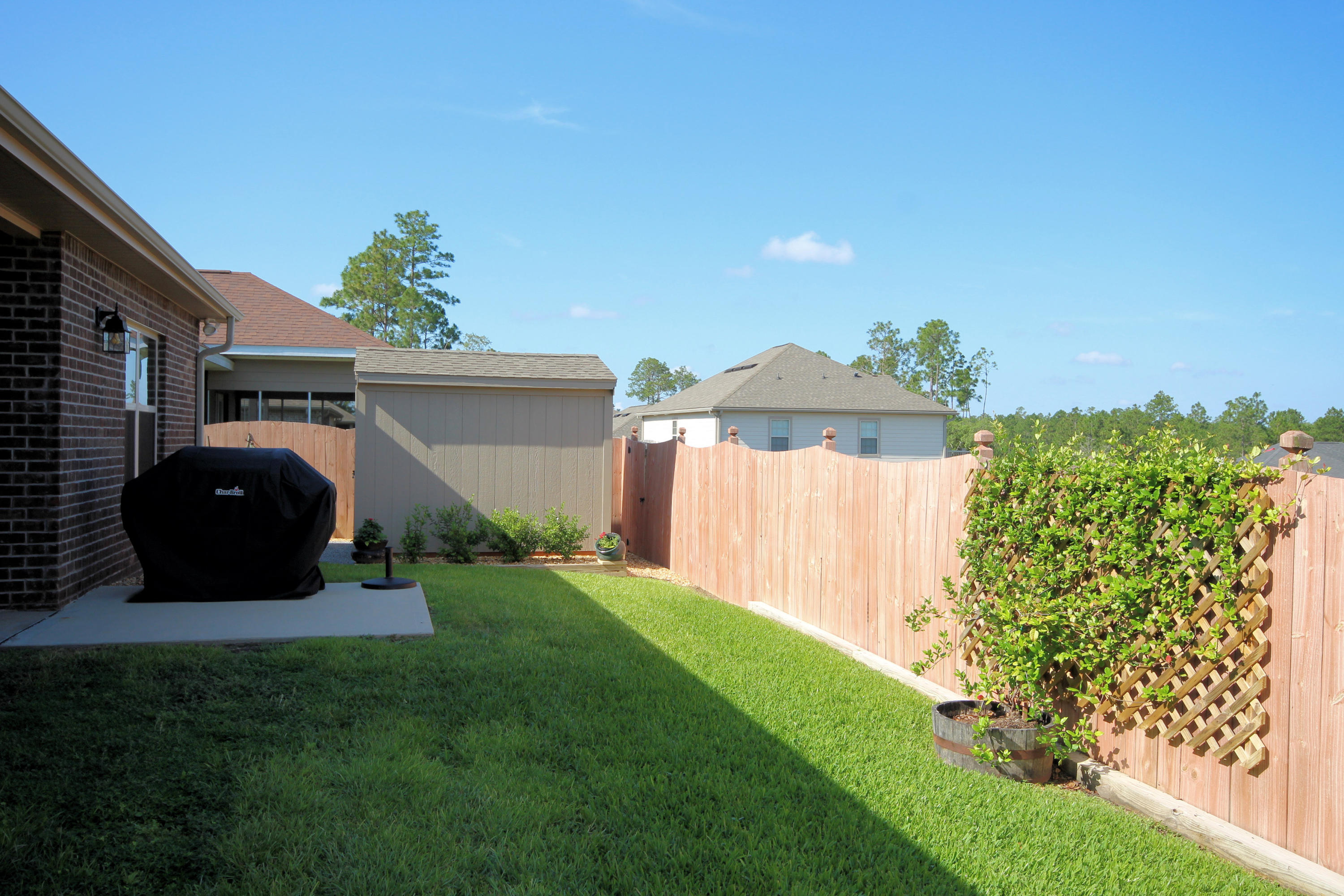 DUGGAN POND ESTATES - Residential