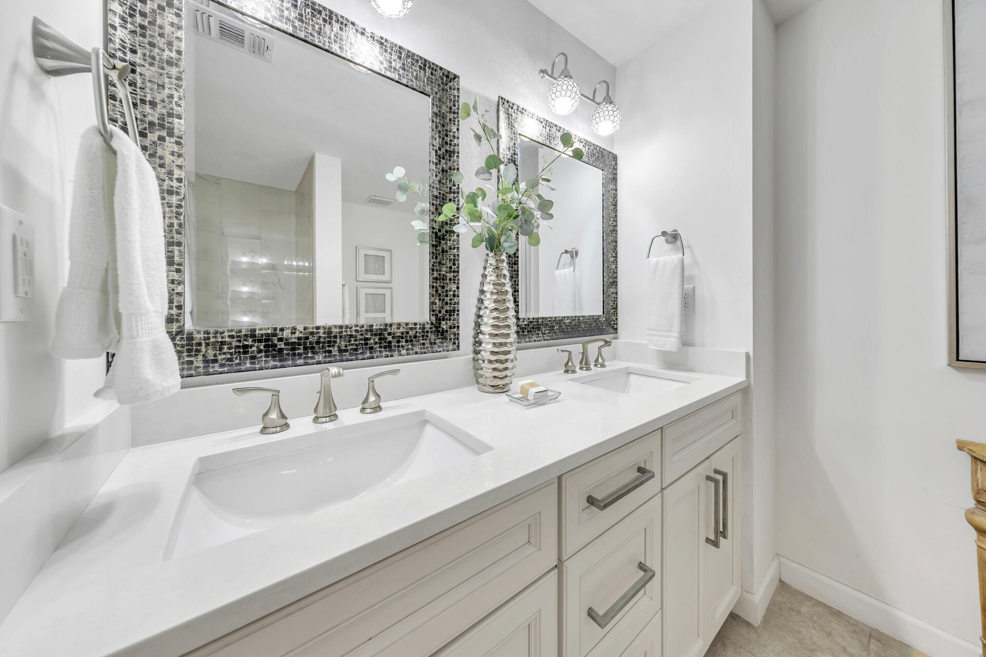 TIDES AT TOPS'L - Residential
