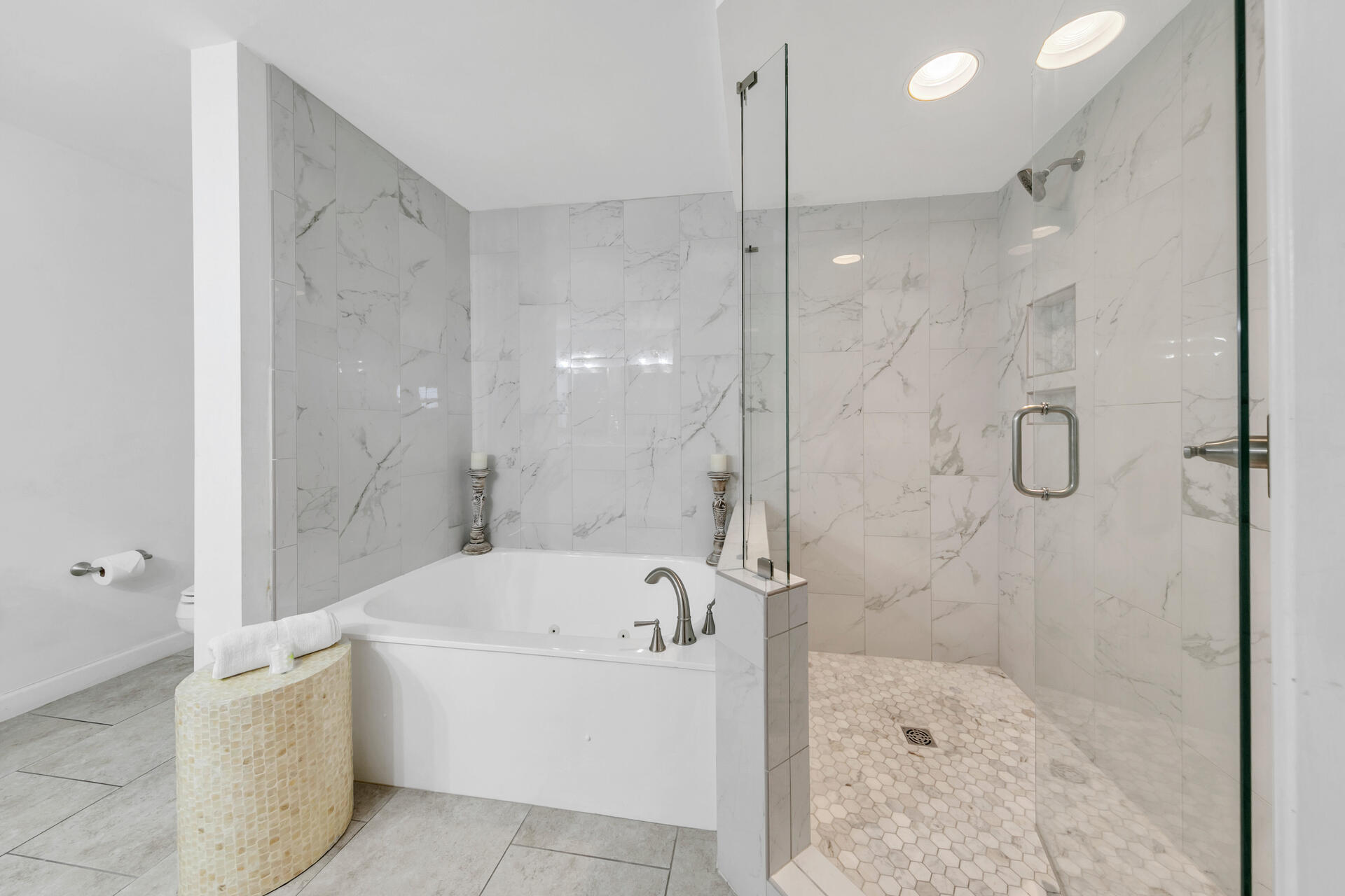 TIDES AT TOPS'L - Residential