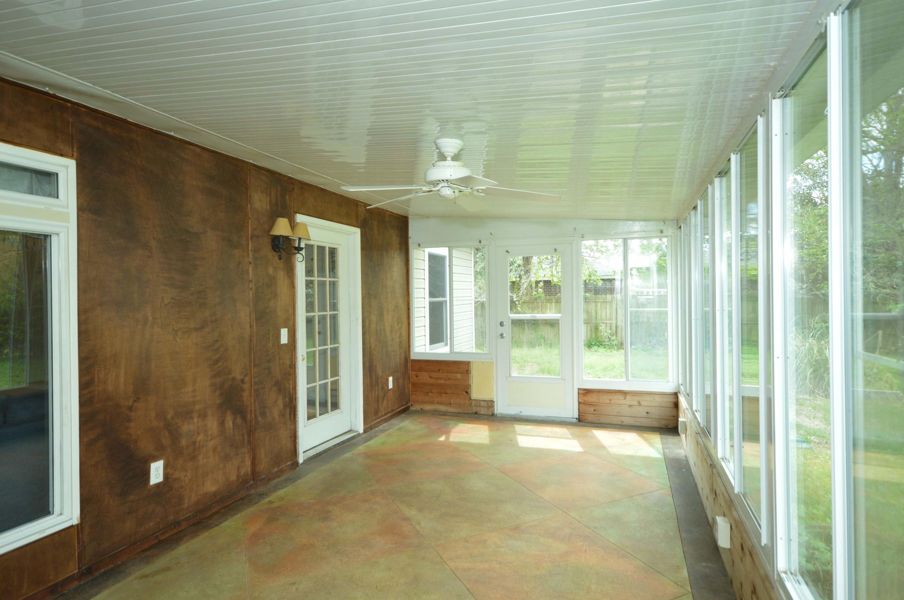 HOLLEY BY THE SEA - Residential