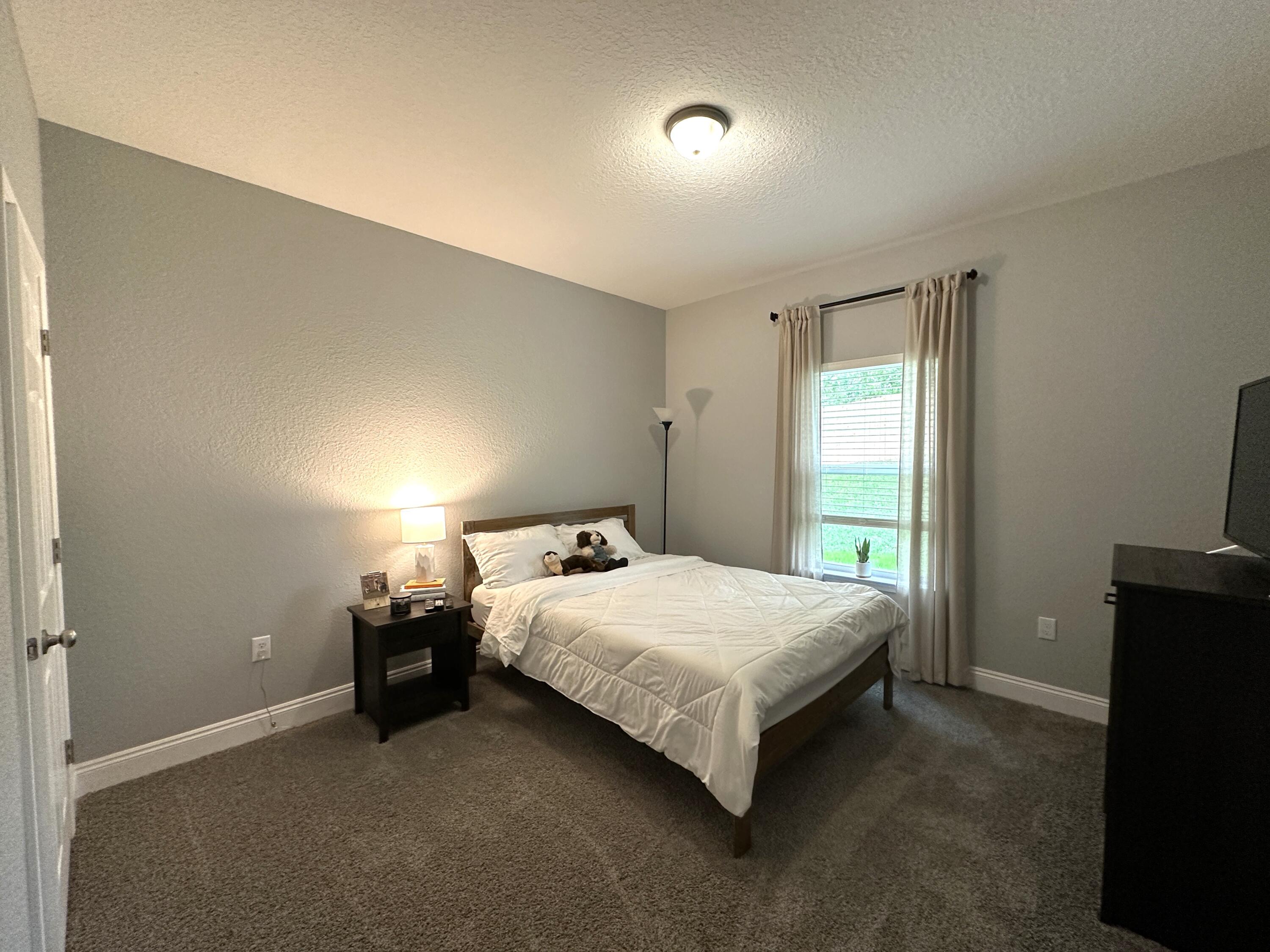 NORTHLAKES S/D PH 1 - Residential Lease