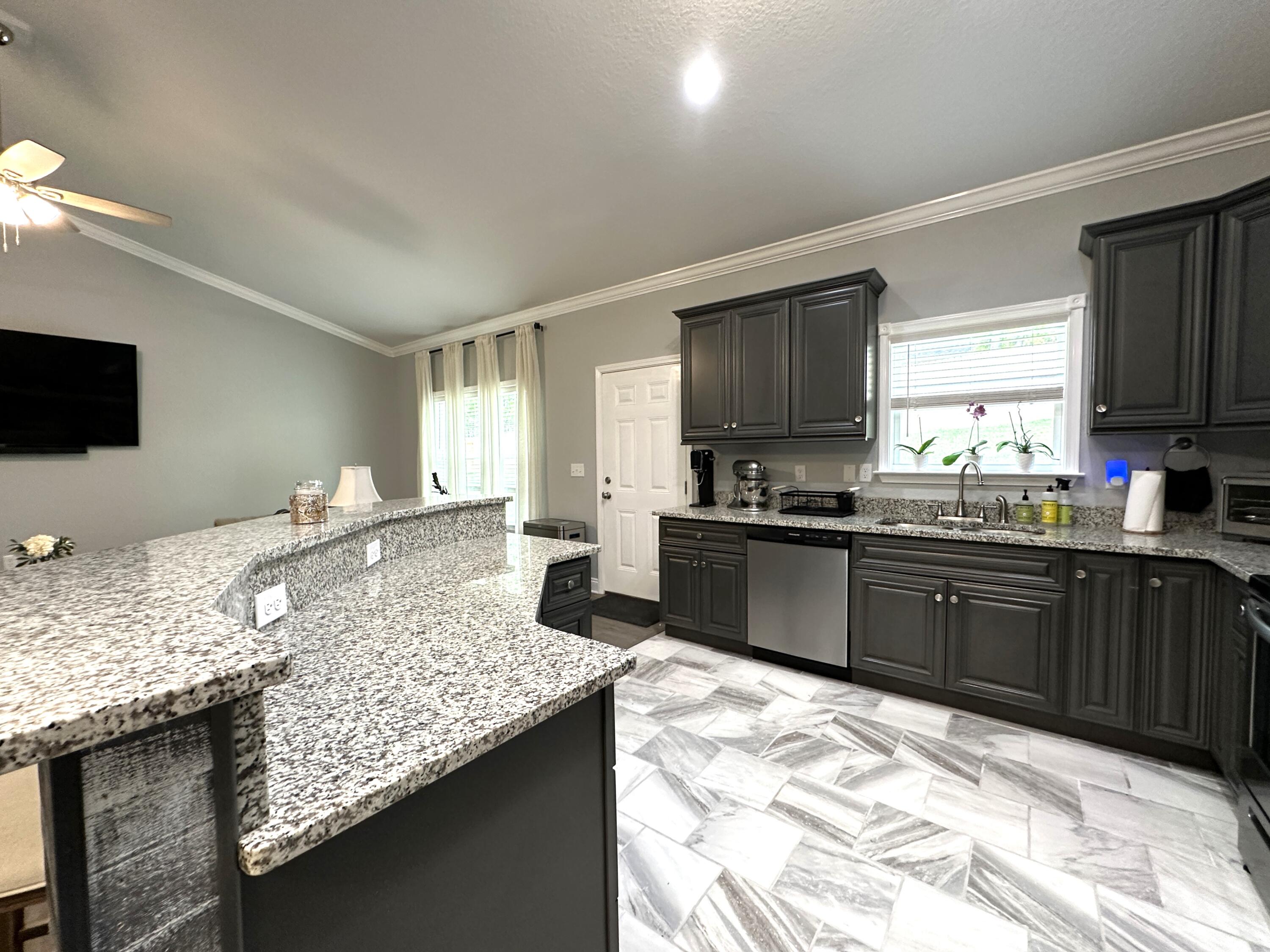 NORTHLAKES S/D PH 1 - Residential Lease