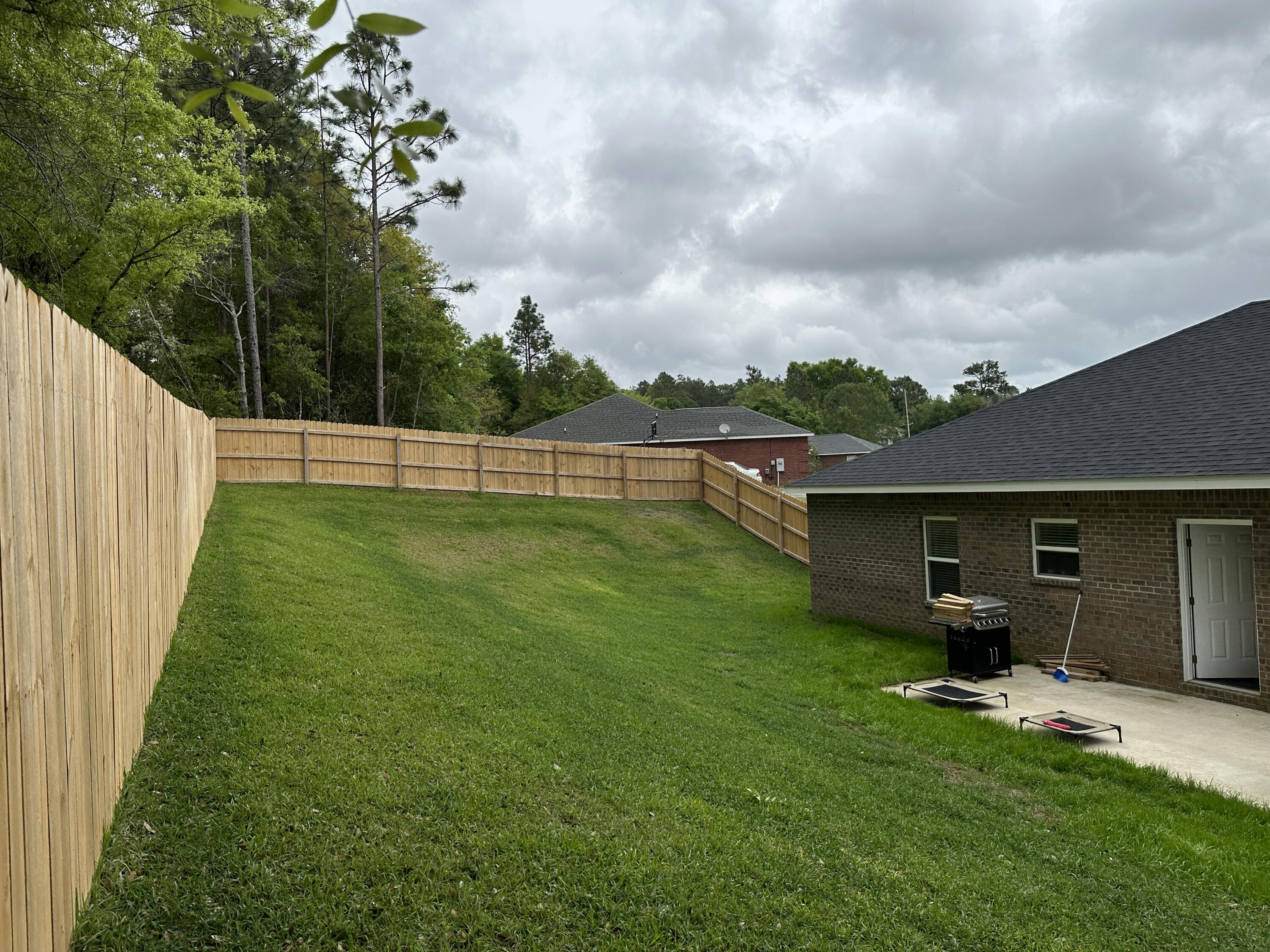 NORTHLAKES S/D PH 1 - Residential Lease