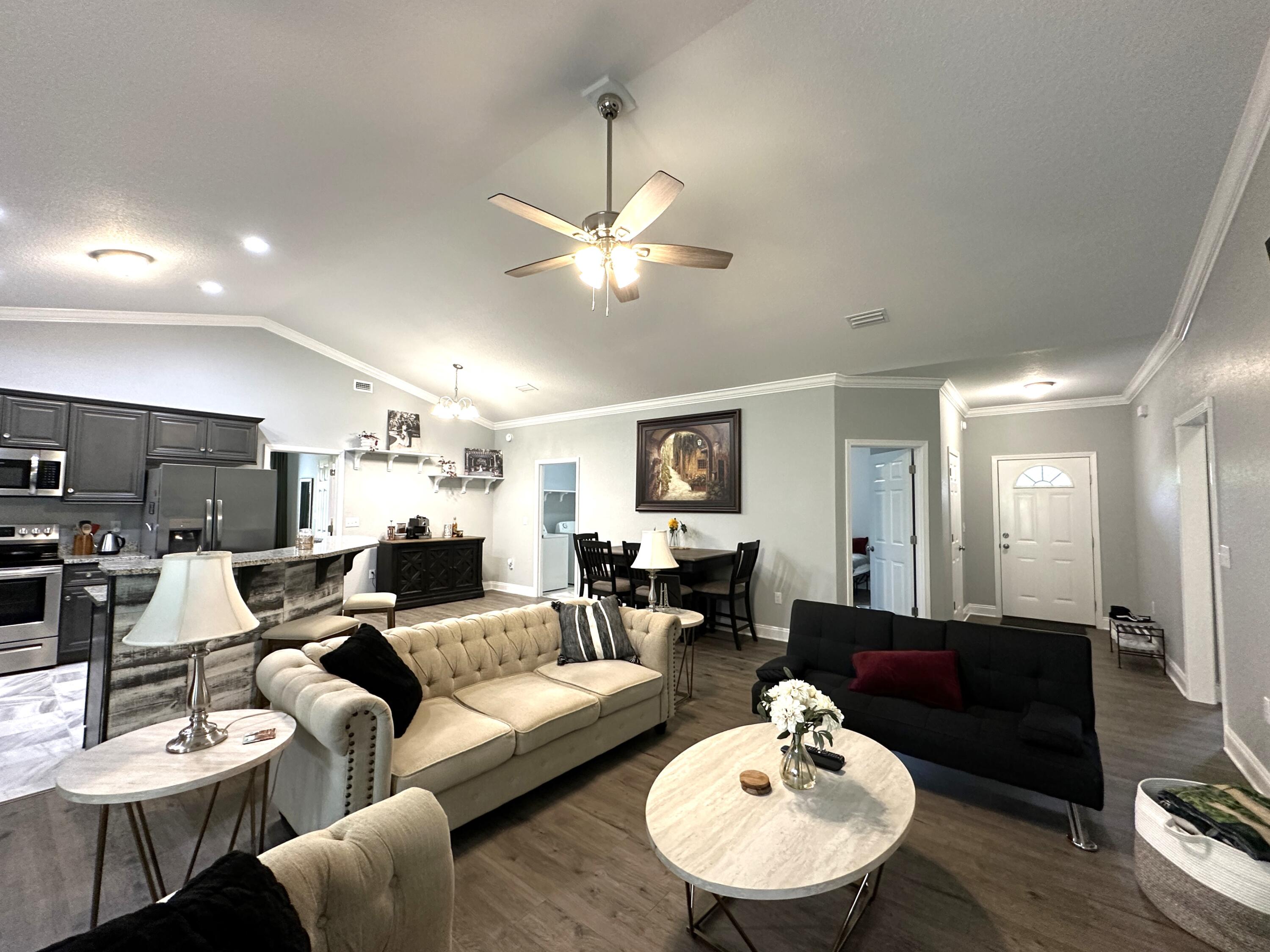 NORTHLAKES S/D PH 1 - Residential Lease