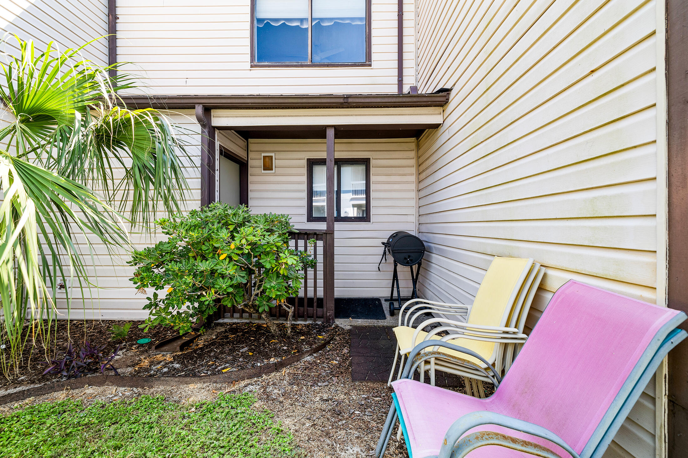 PORTSIDE CONDO - Residential