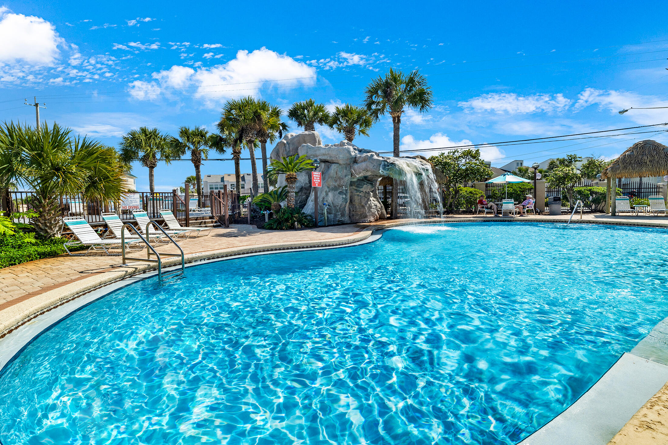 PORTSIDE CONDO - Residential