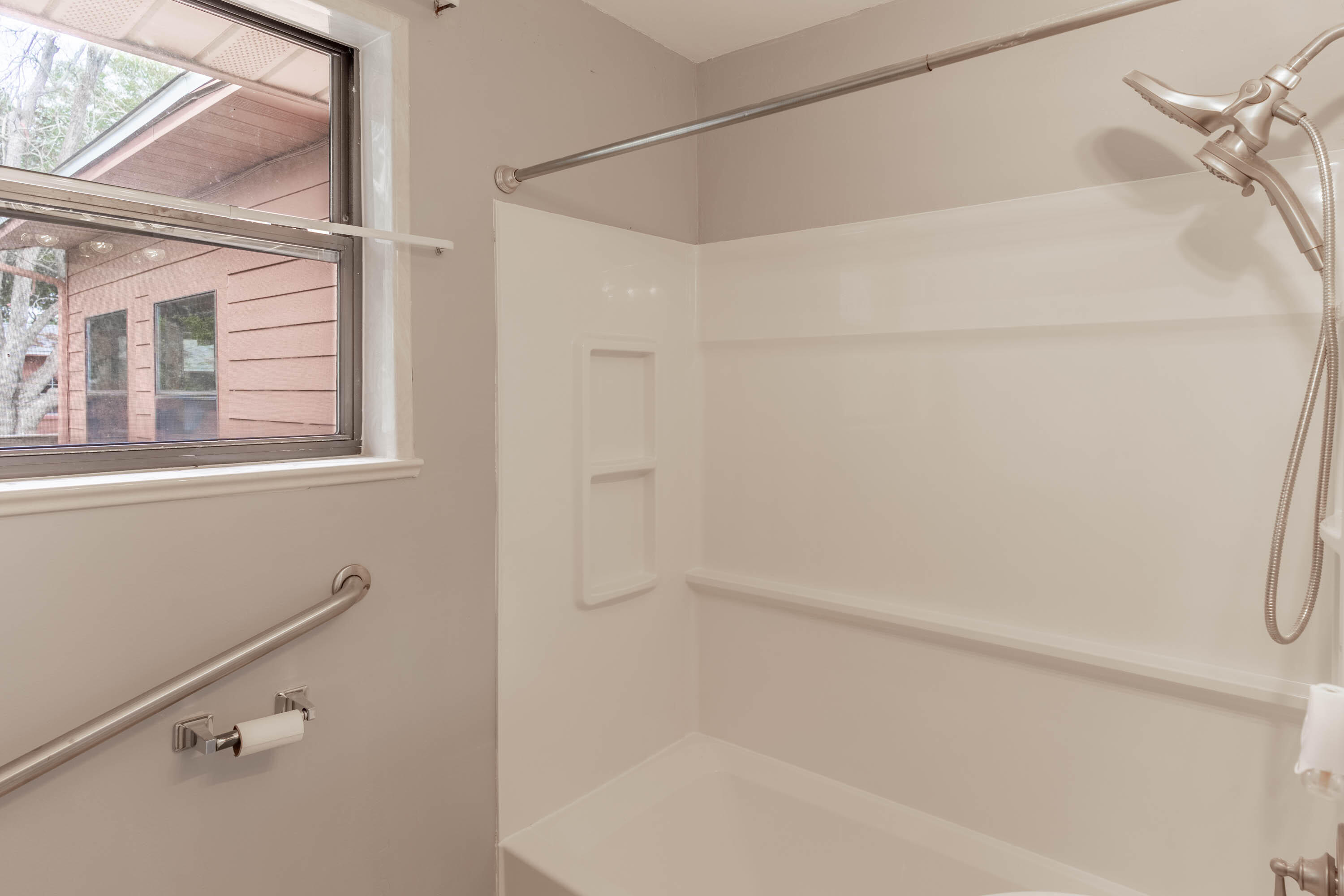 GARNIERS ADDS 1-7 - Residential