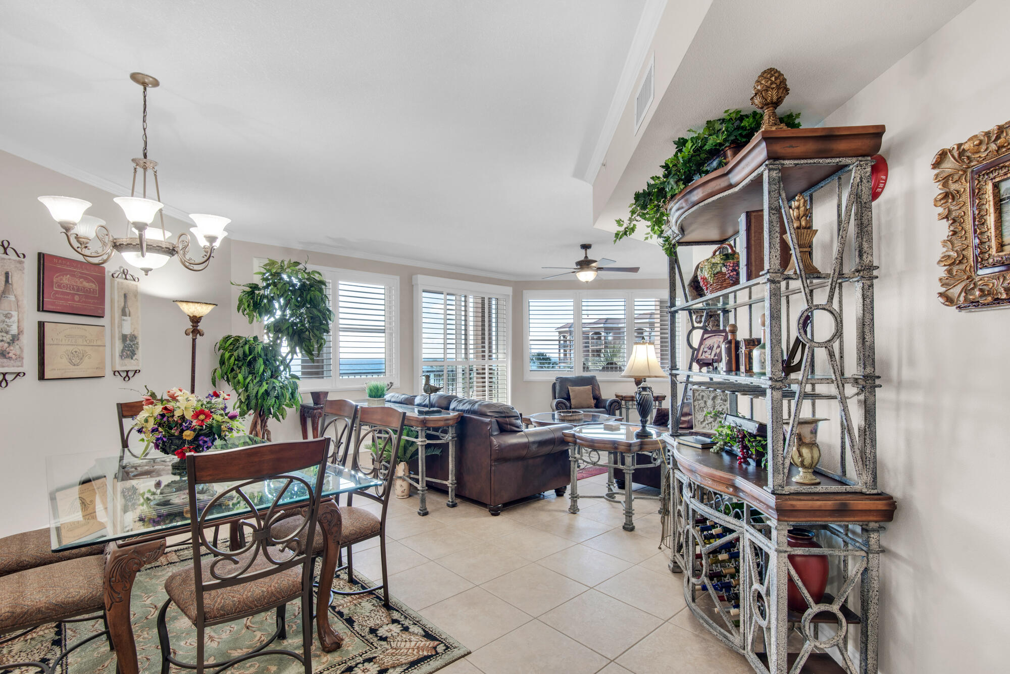 MEDITERRANEA - Residential