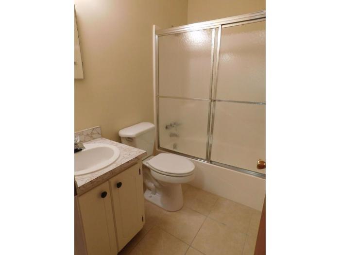 CREEKSIDE 2 - Residential Lease