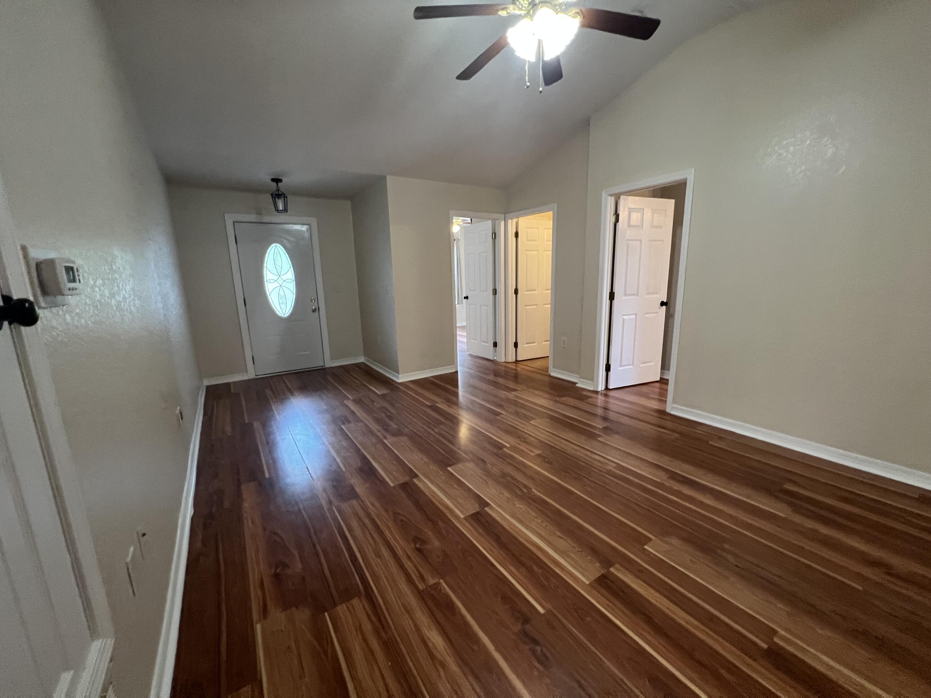 MORRIS ADDN TO CRESTVIEW - Residential
