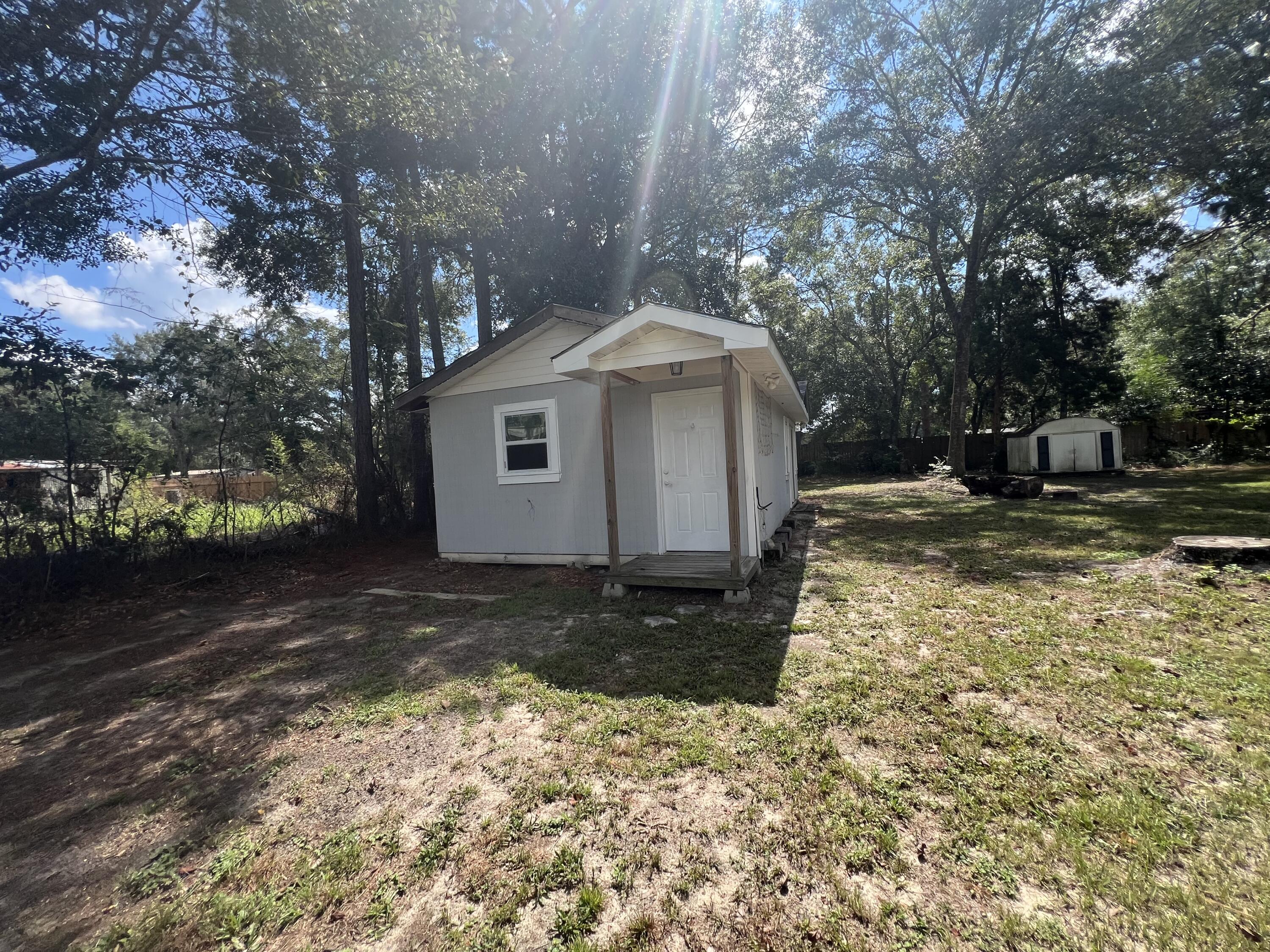MORRIS ADDN TO CRESTVIEW - Residential
