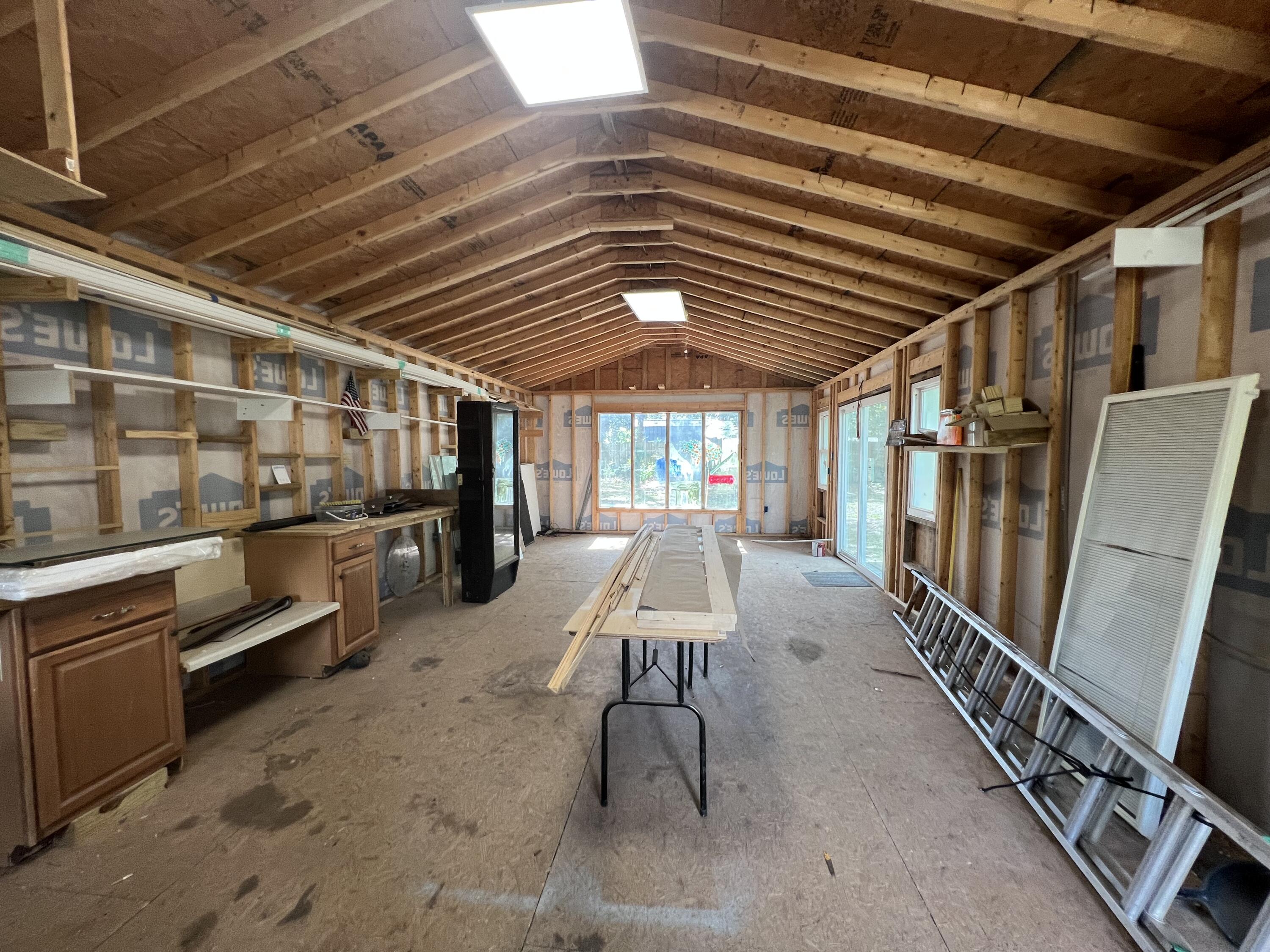 MORRIS ADDN TO CRESTVIEW - Residential