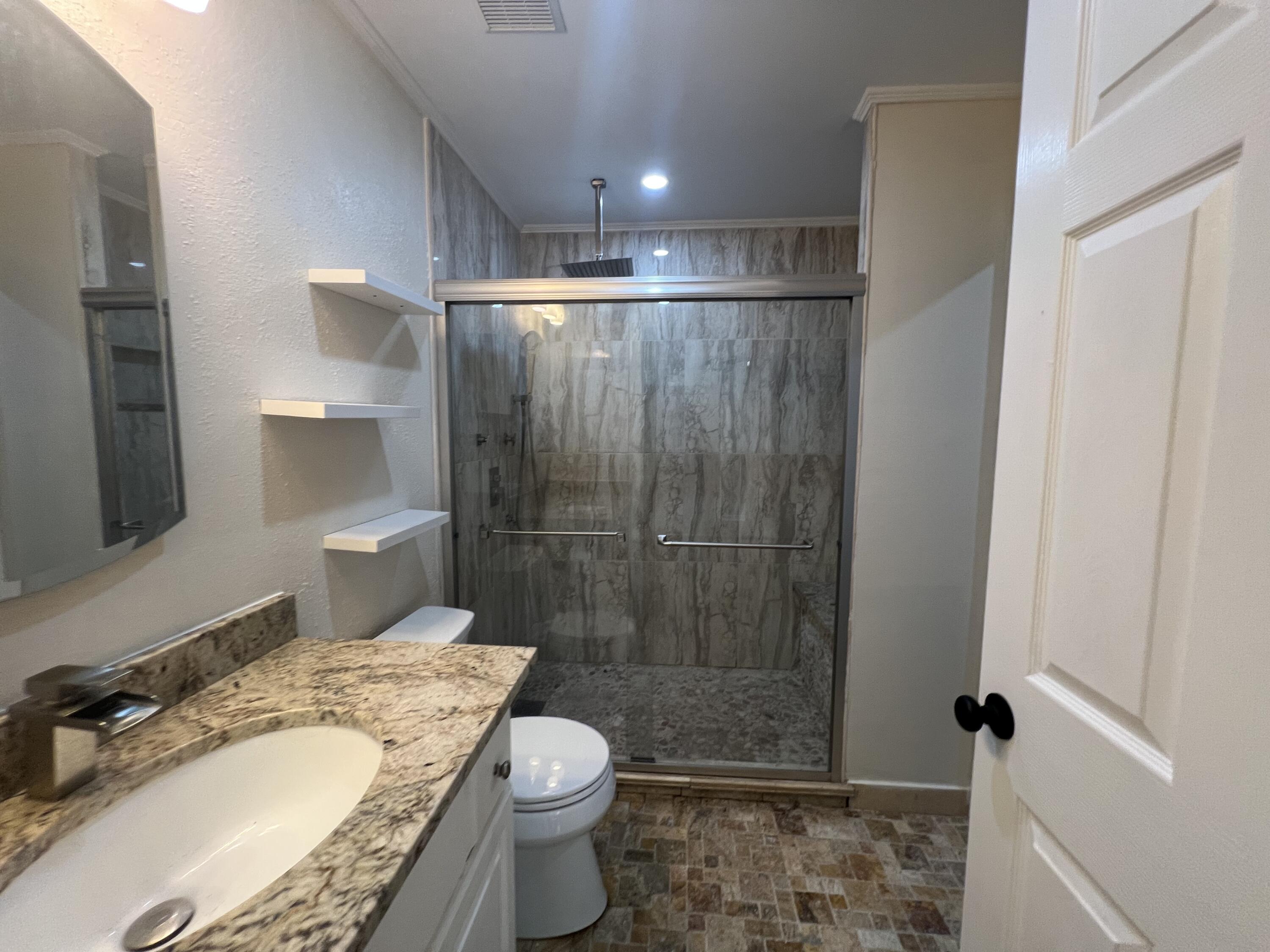 MORRIS ADDN TO CRESTVIEW - Residential