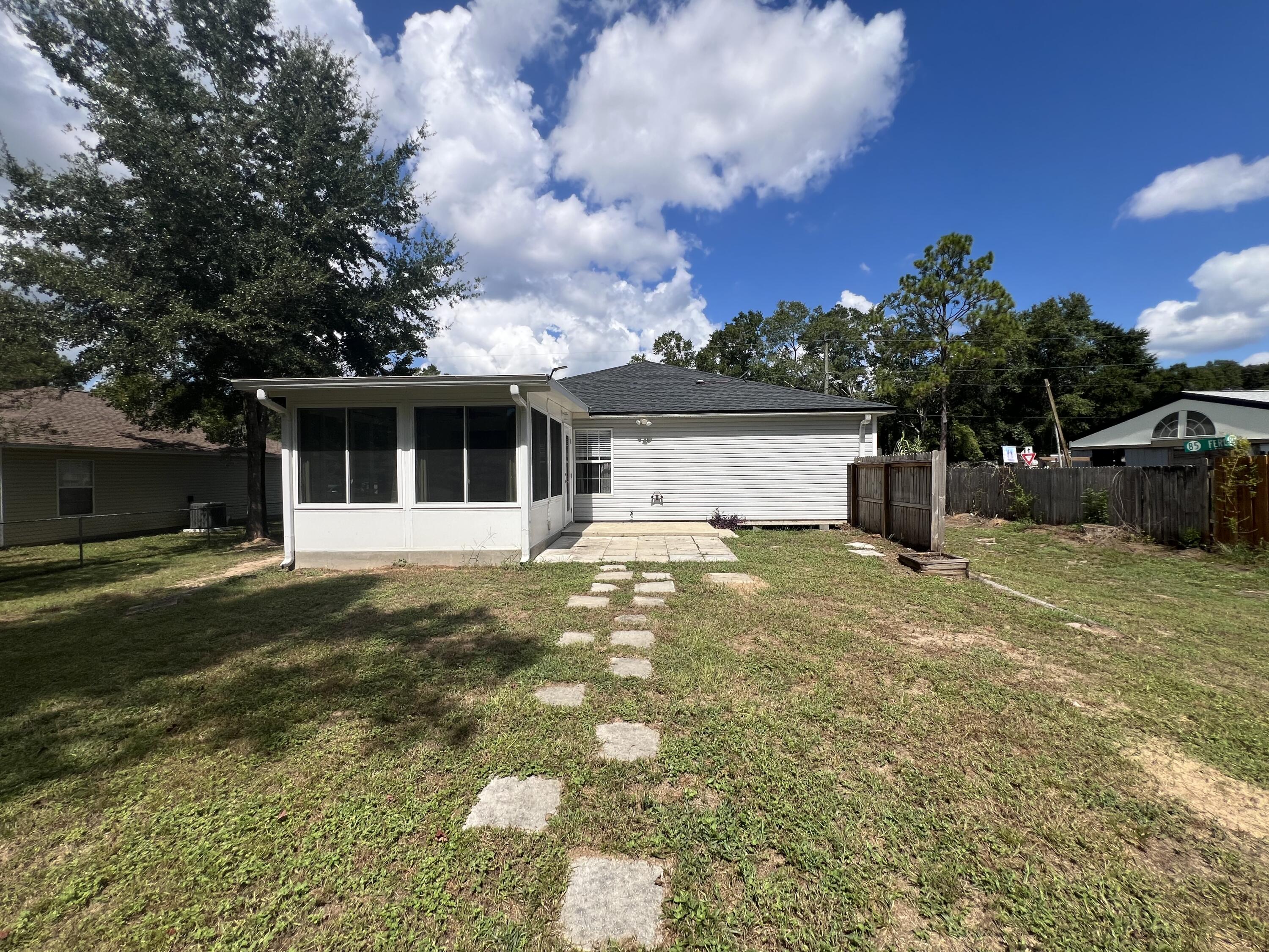 MORRIS ADDN TO CRESTVIEW - Residential