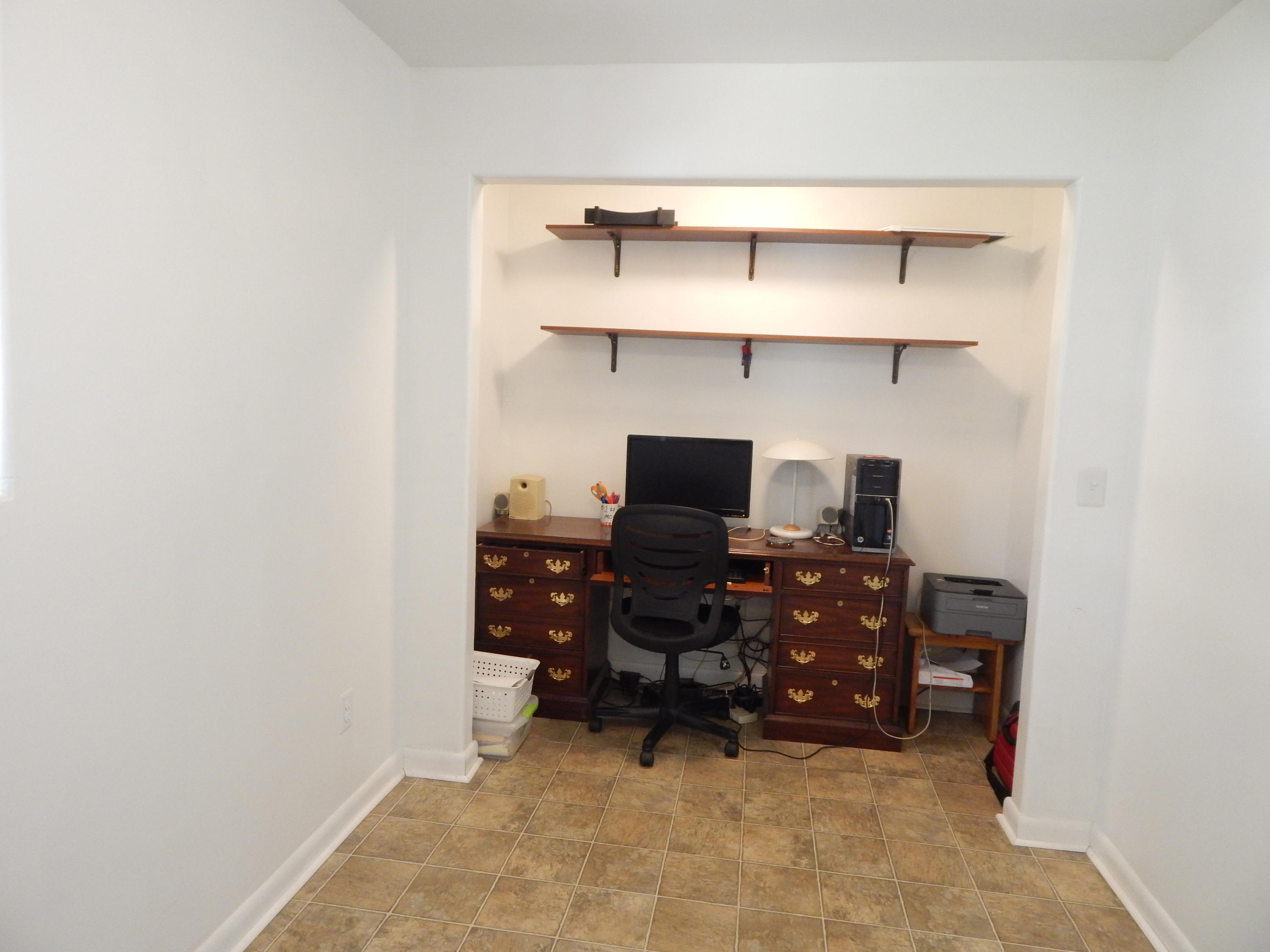 LAKE LORRAINE ESTATES - Residential