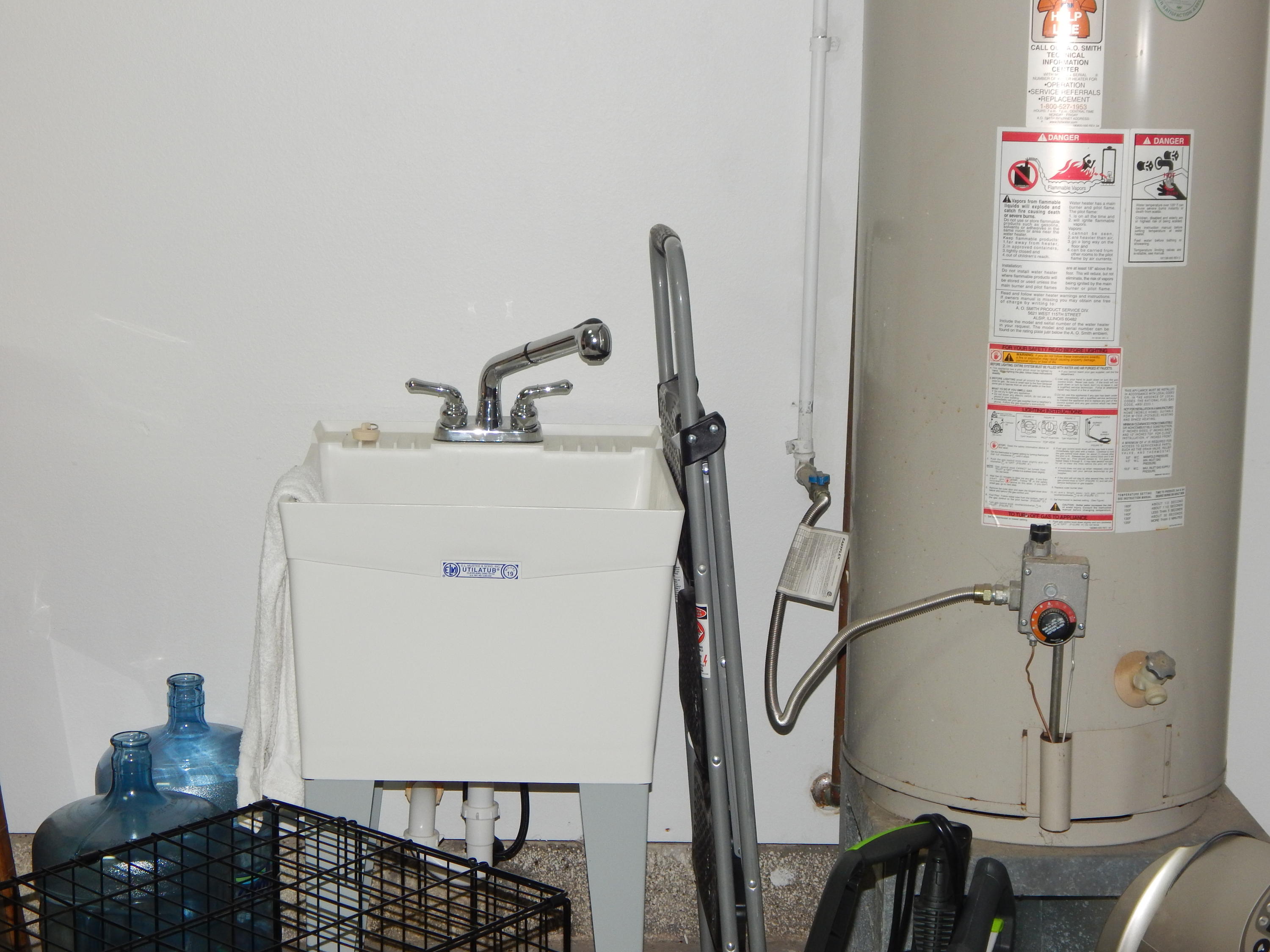 LAKE LORRAINE ESTATES - Residential