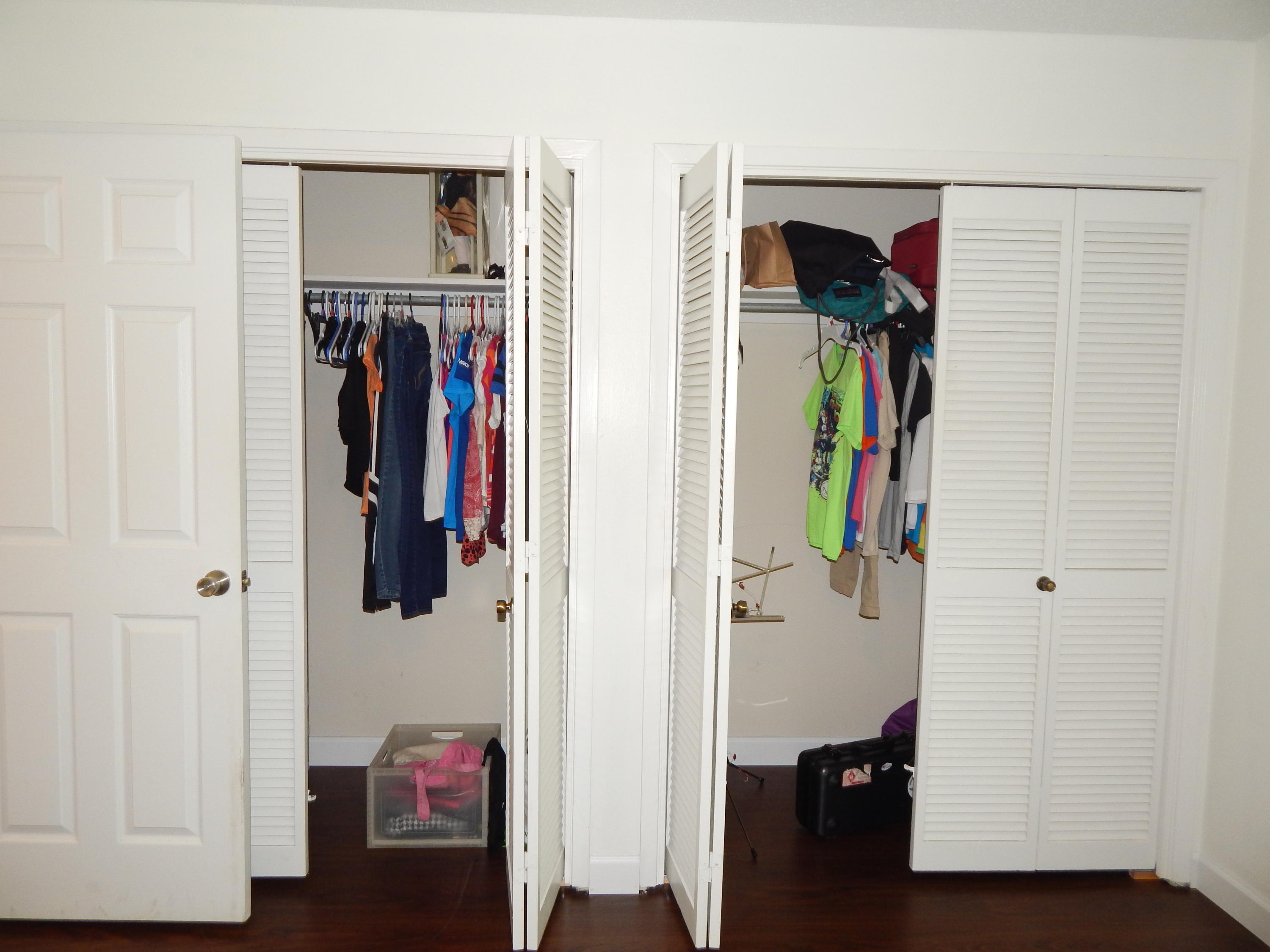 LAKE LORRAINE ESTATES - Residential